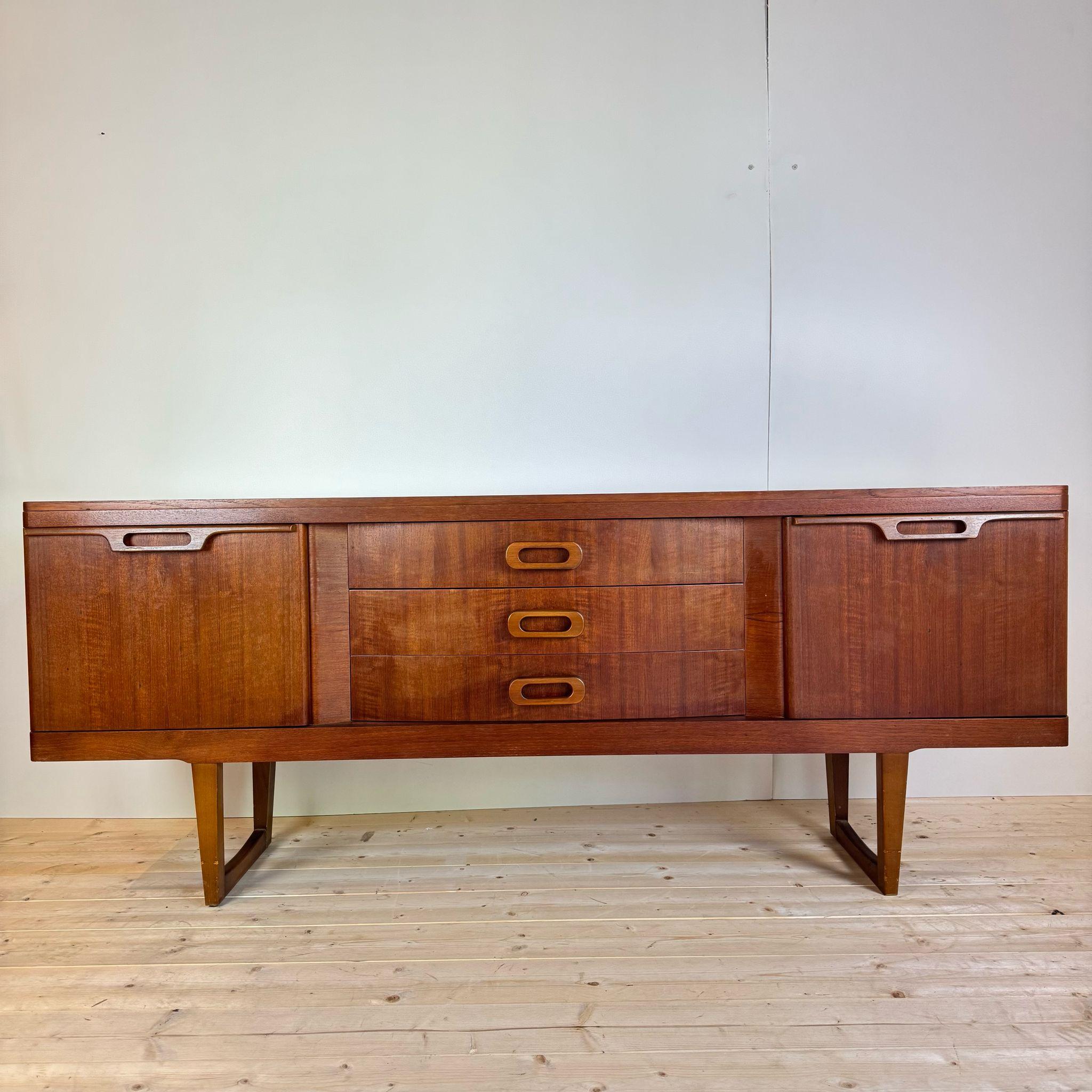 Sideboard aus Teakholz, UK 1960 2