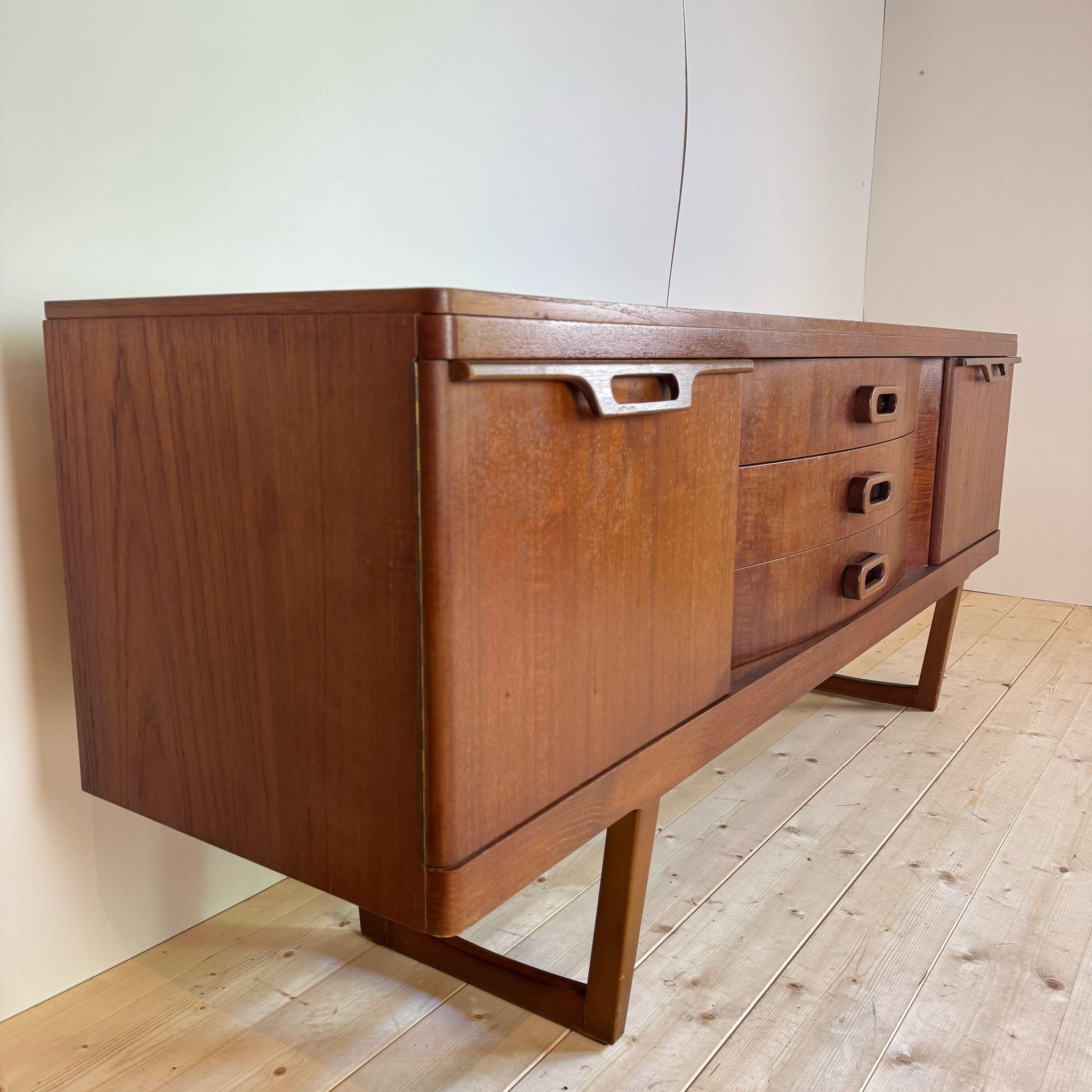 Sideboard aus Teakholz, UK 1960 4