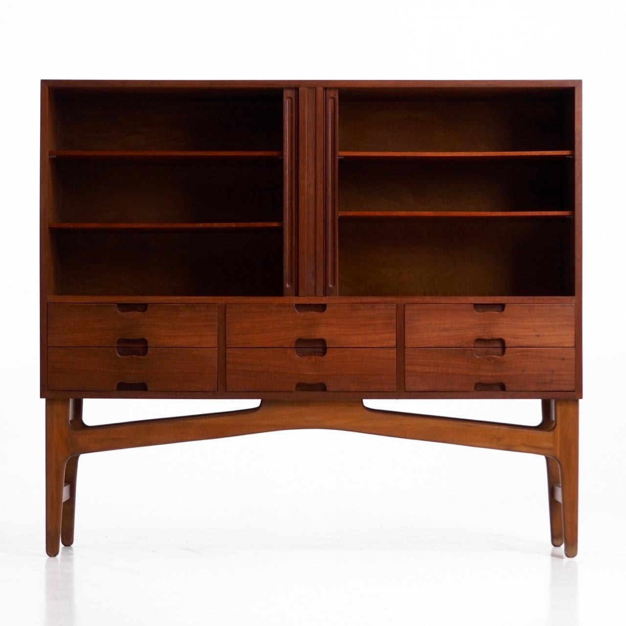 Fine roll-front sideboard in teak wood by Erik Wørts in good condition, 1960s.