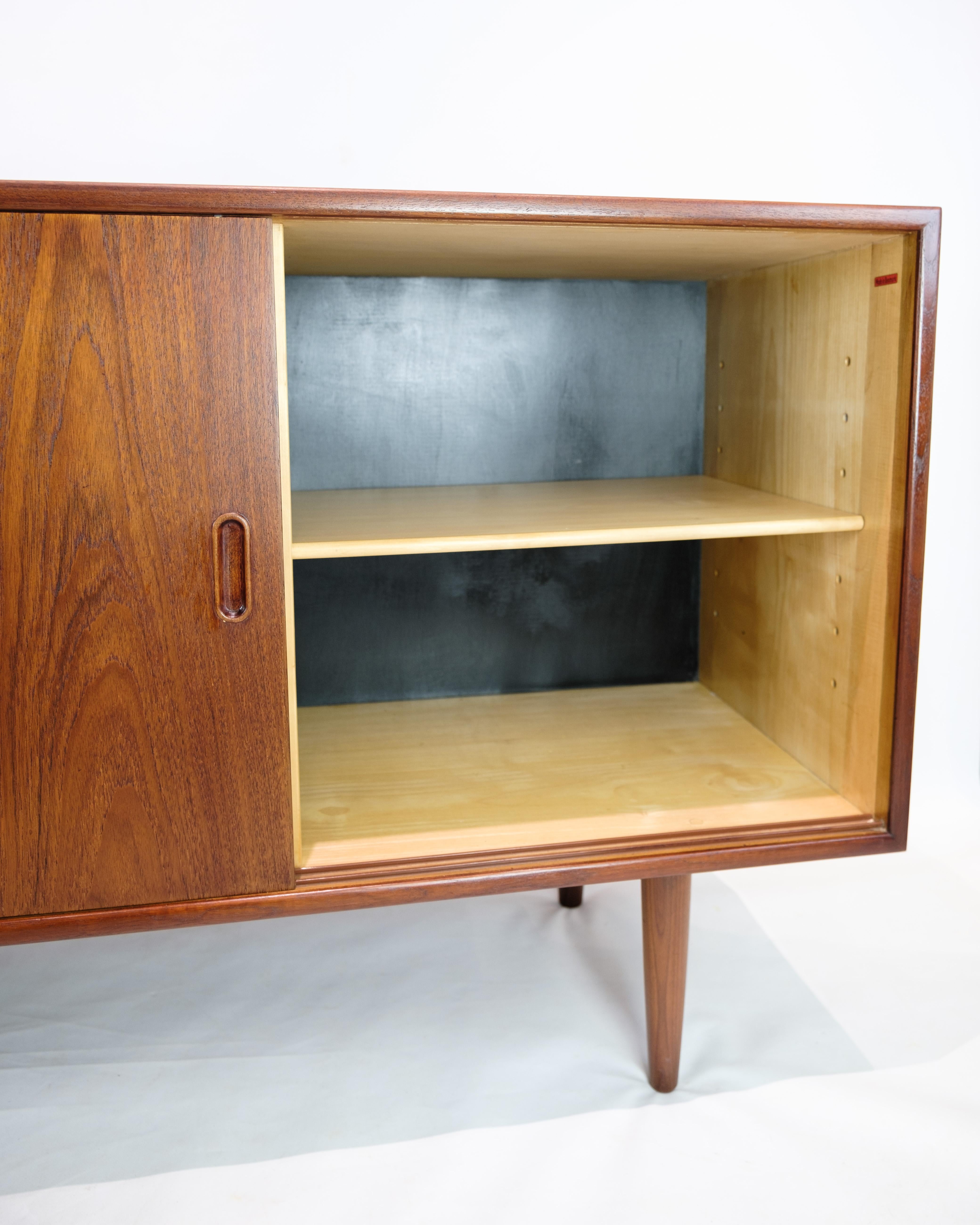 Mid-20th Century Sideboard in Teak Wood Of Danish Design from the 1960's  For Sale