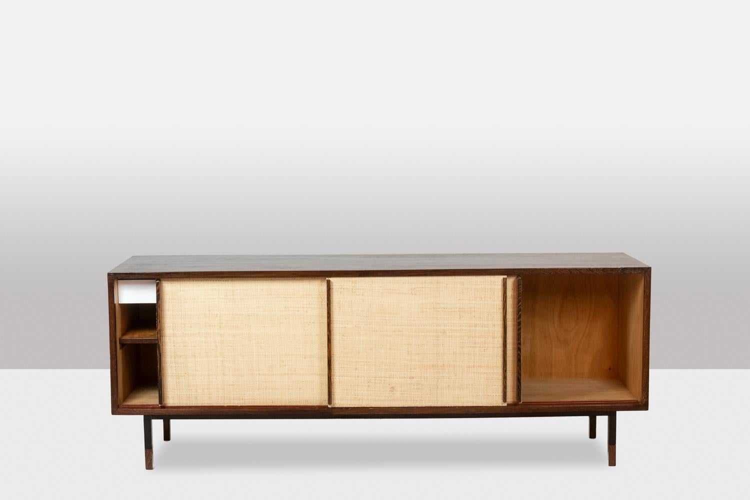 Sideboard in wenge, raffia and lacquered metal. 1970s. For Sale 5