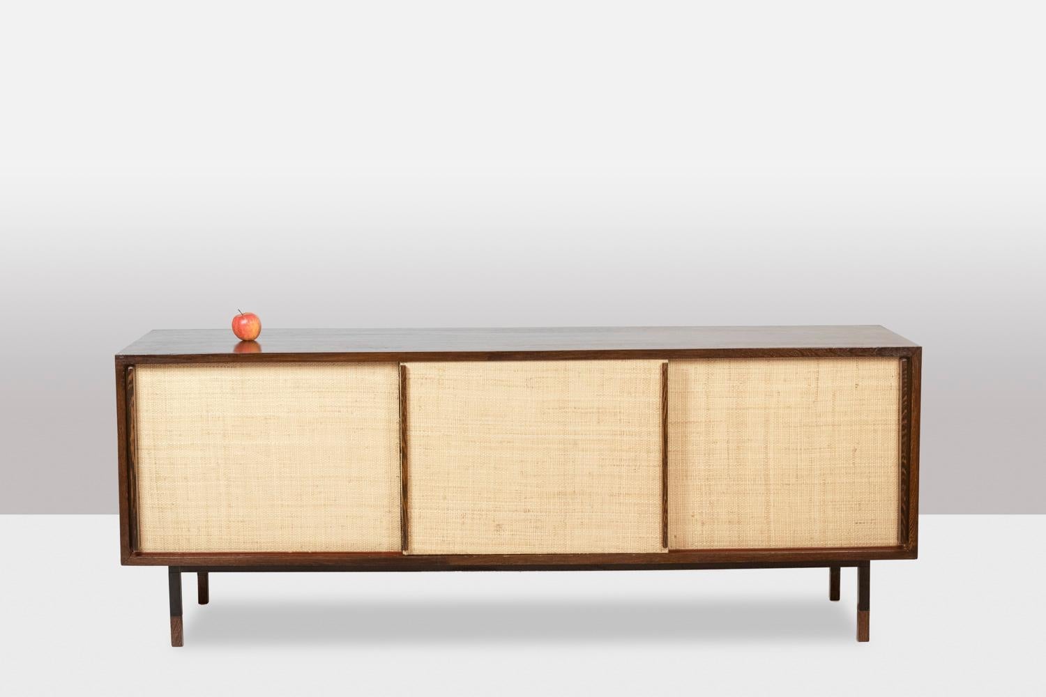 Sideboard in wenge, raffia and lacquered metal. 1970s. In Excellent Condition For Sale In Saint-Ouen, FR