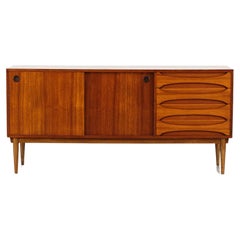 Sideboards mit Wolle