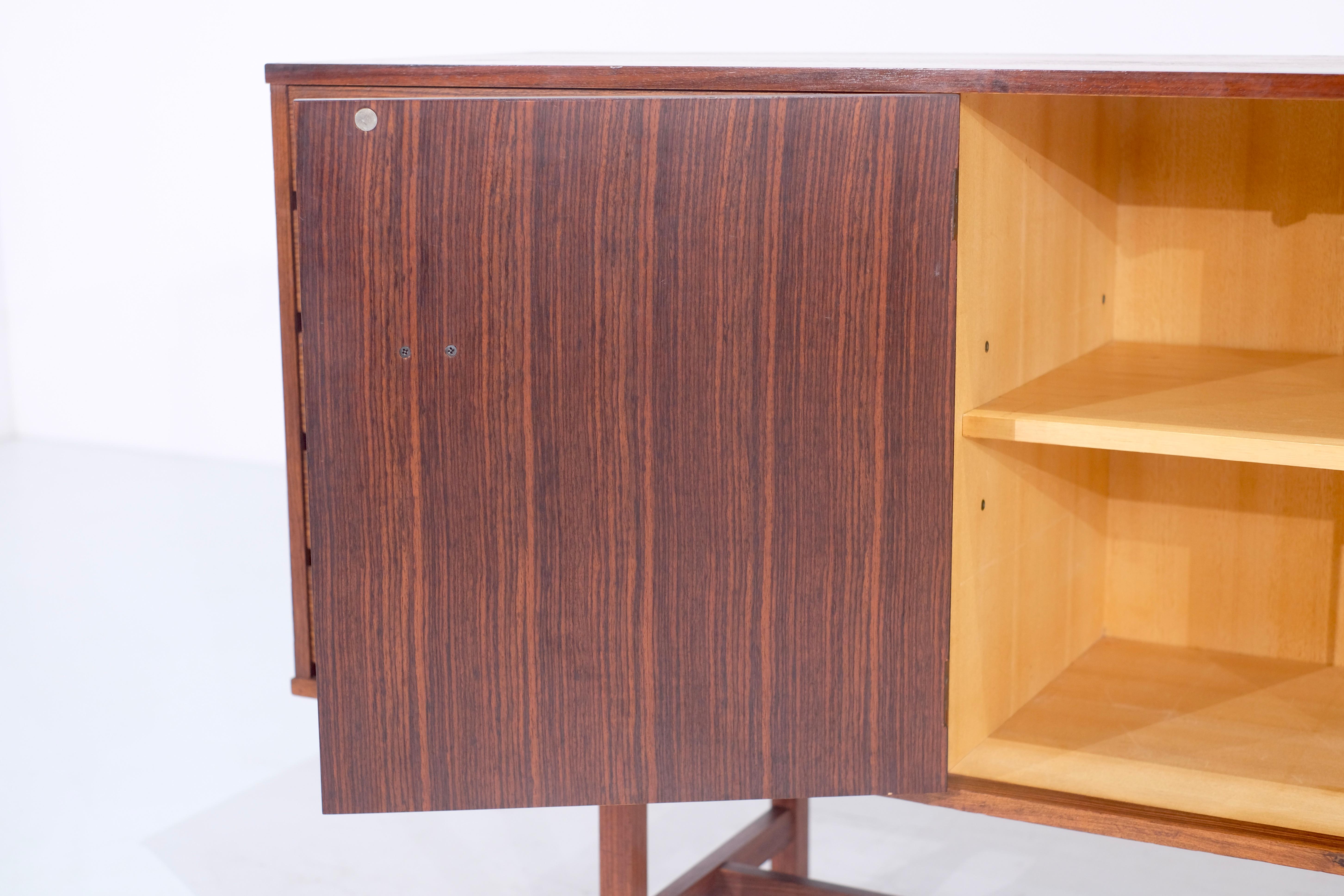 Enfiladenger 250 d'Inger Klingenberg pour Fristho Franeker, années 1960 en vente 7