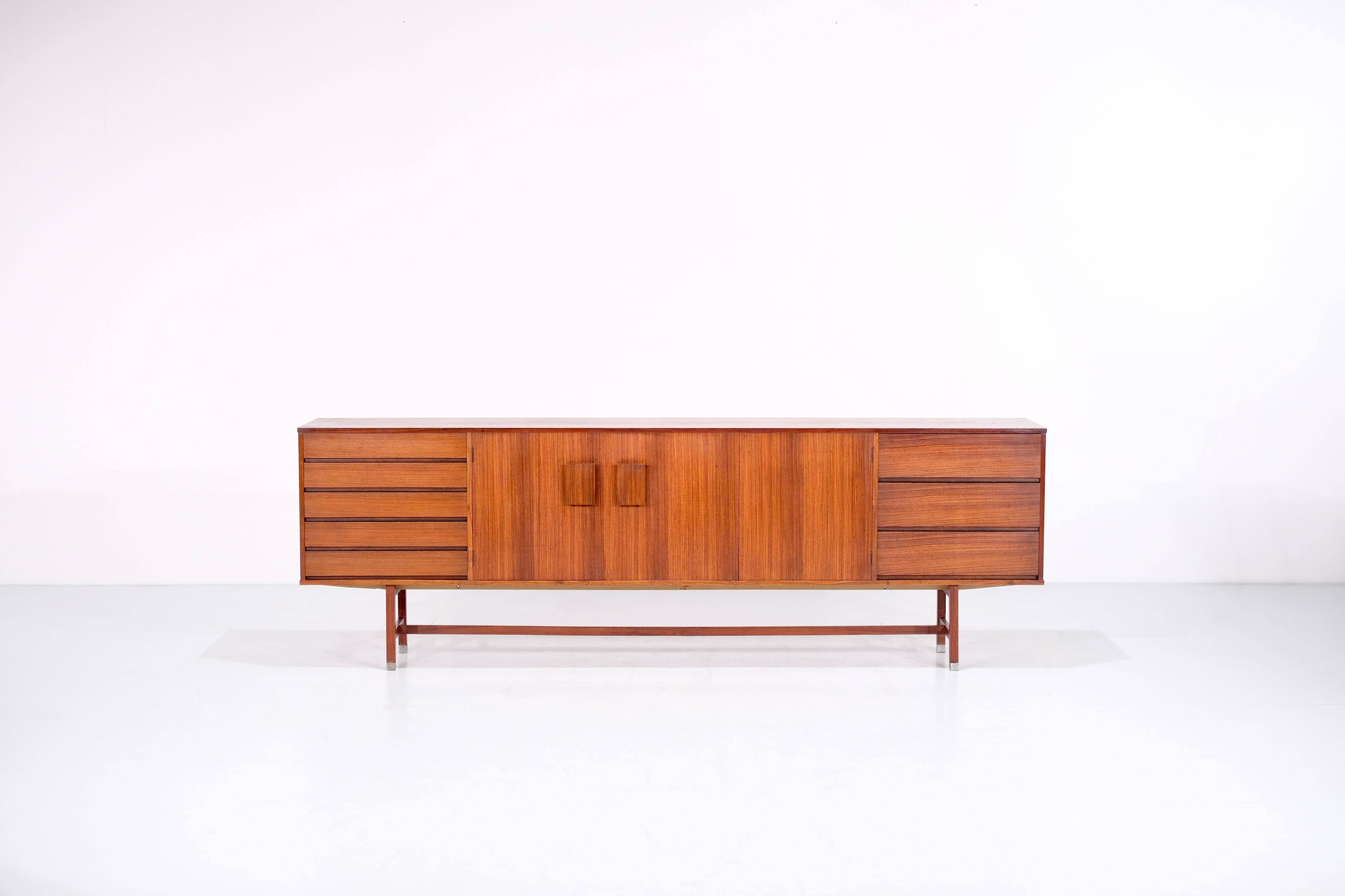 Buffet modèle 