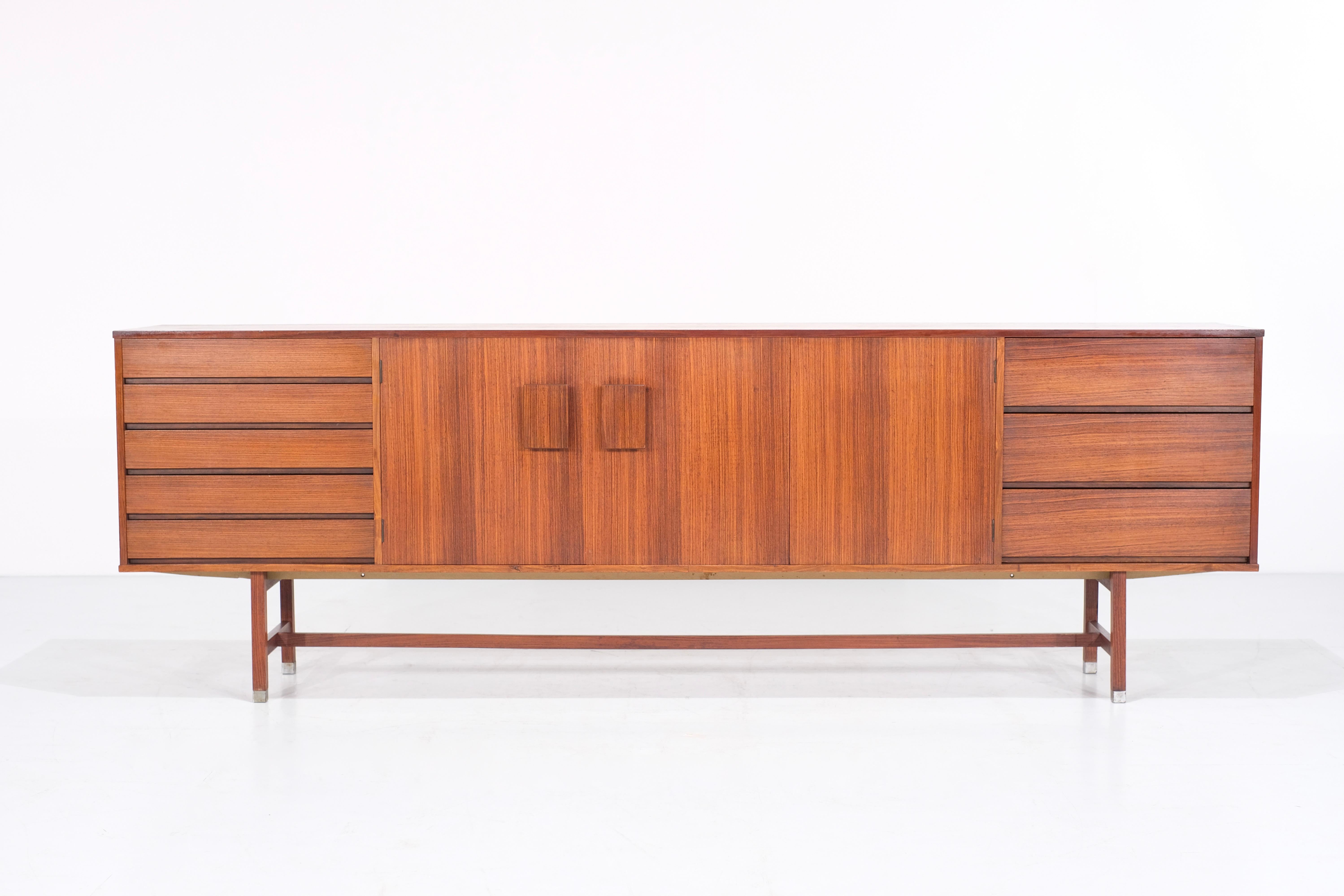 Bois Enfiladenger 250 d'Inger Klingenberg pour Fristho Franeker, années 1960 en vente