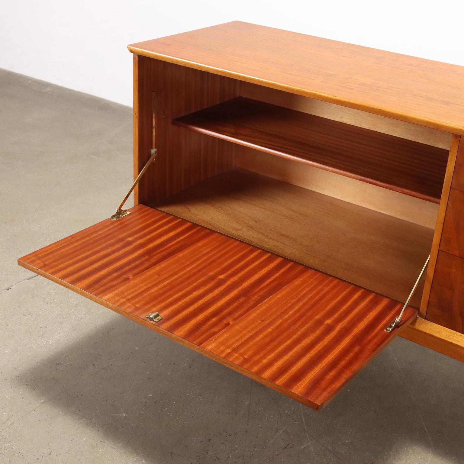 Italian Sideboard Inglese, Anni 60 restaurato For Sale