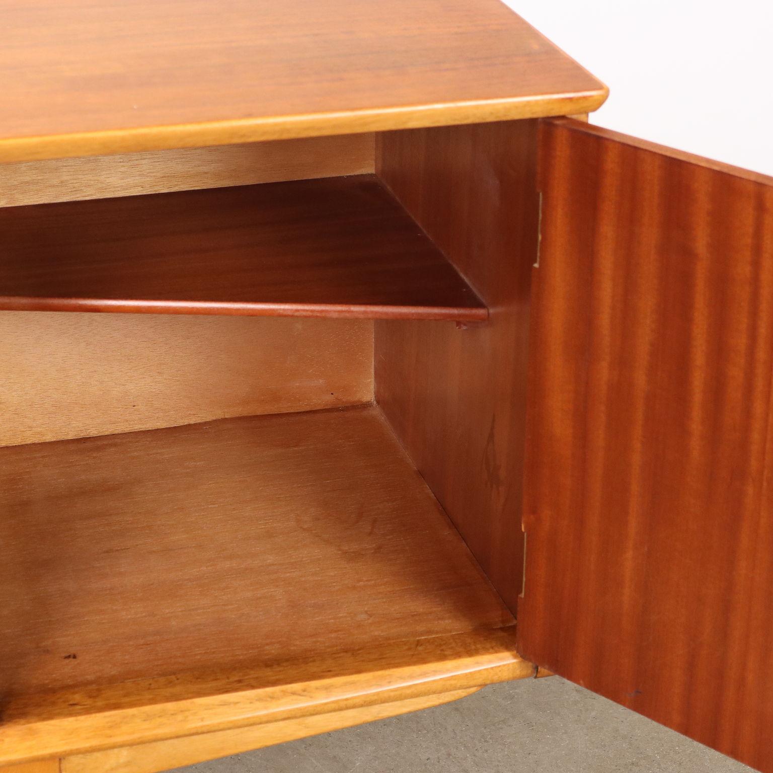 Mid-20th Century Sideboard Inglese, Anni 60 restaurato For Sale