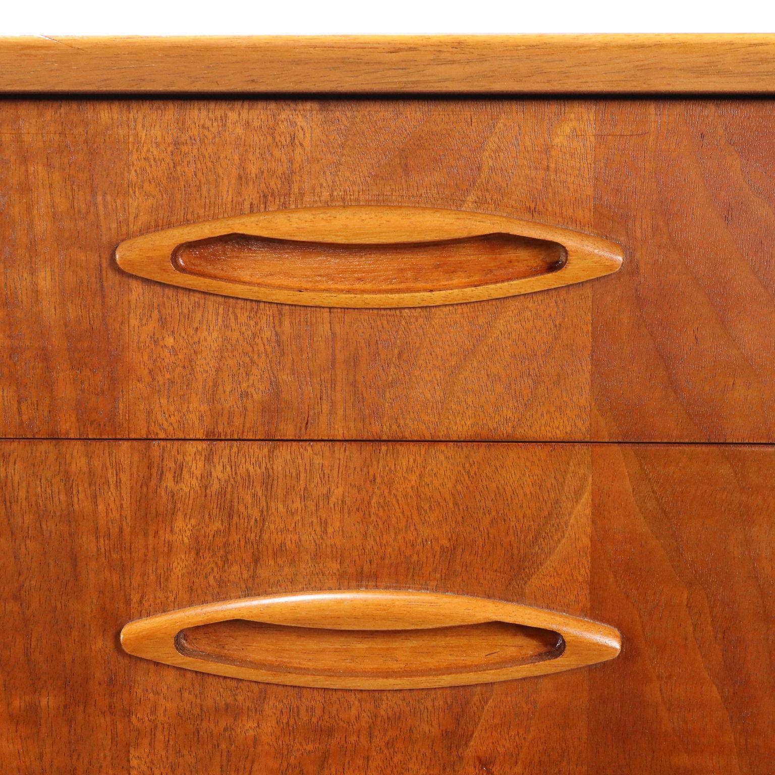 Teak Sideboard Inglese, Anni 60 restaurato For Sale