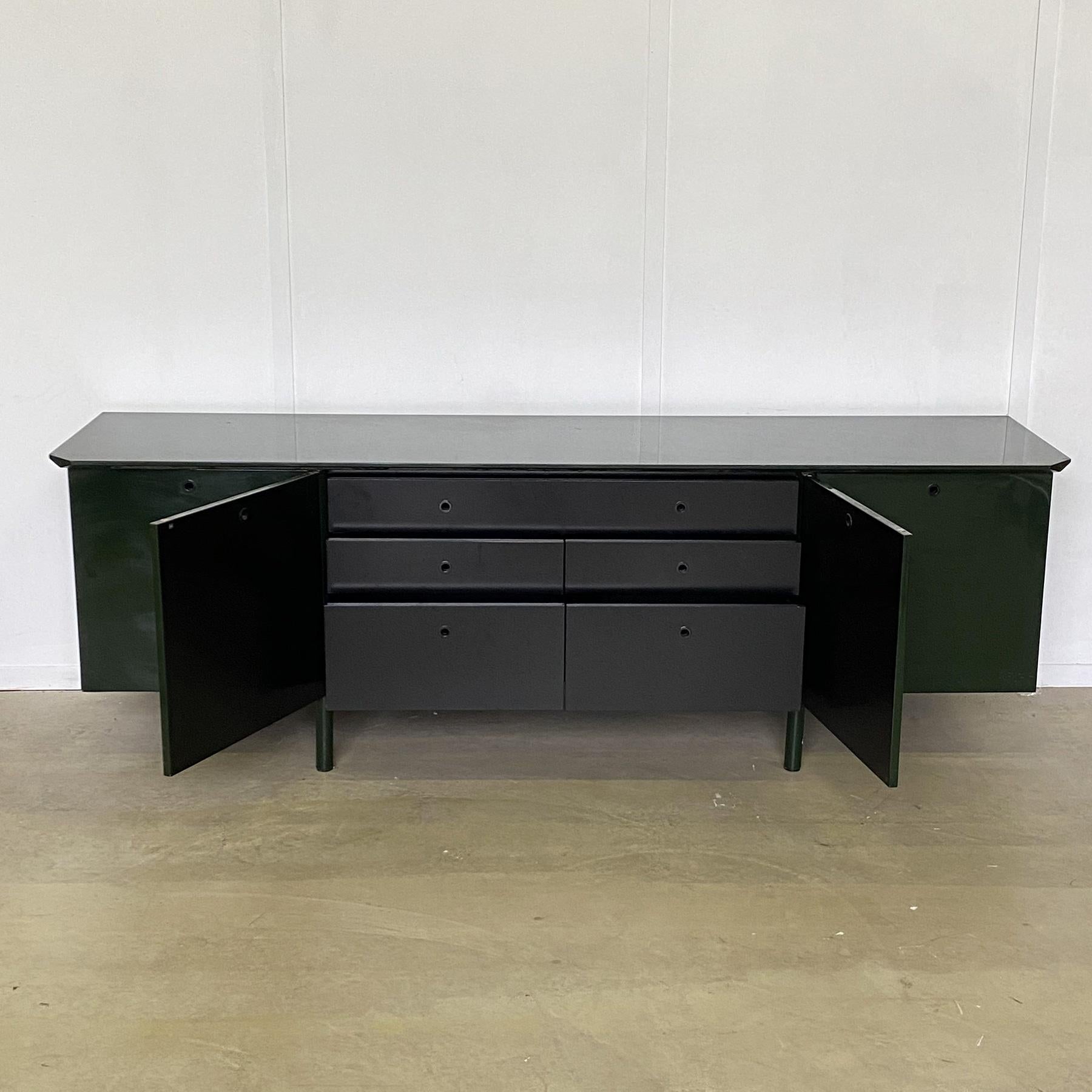 Sideboard lackiert 1970er Giotto Stoppino im Angebot 7