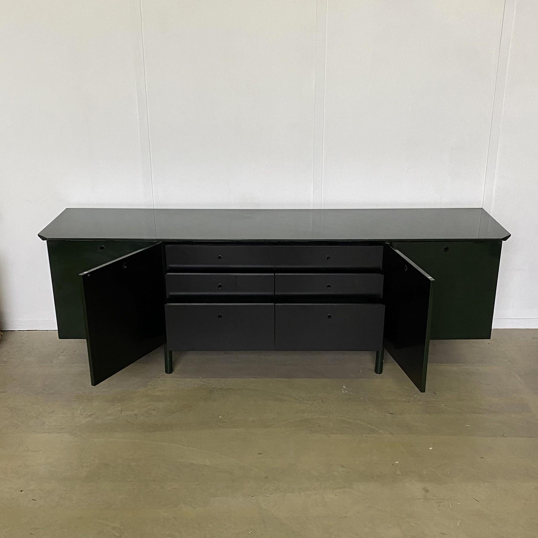 Enfilade laqué 1970 Giotto Stoppino en vente 9