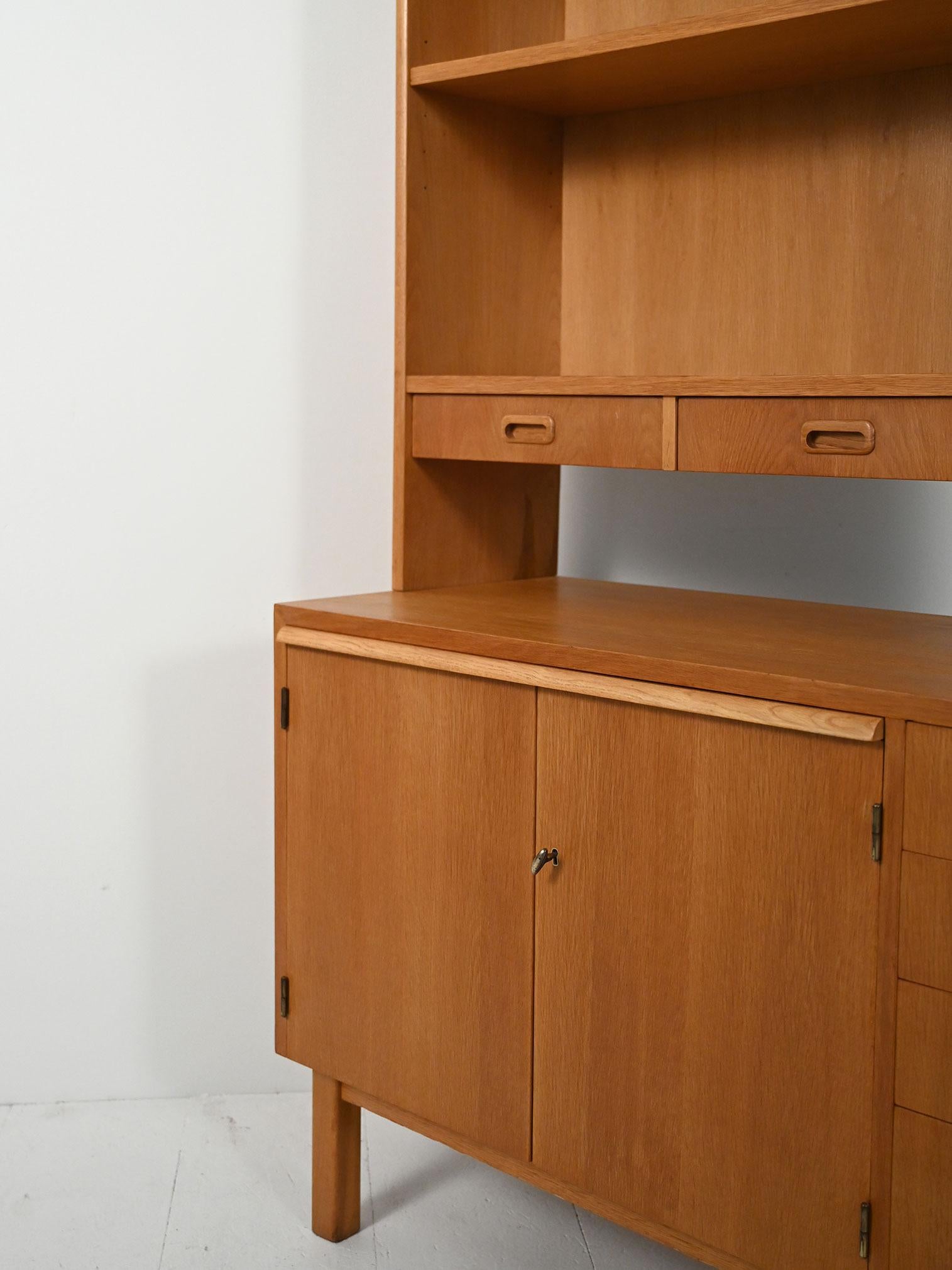 Sideboard-libreria scandinava in rovere, anni ’60 Roble en venta