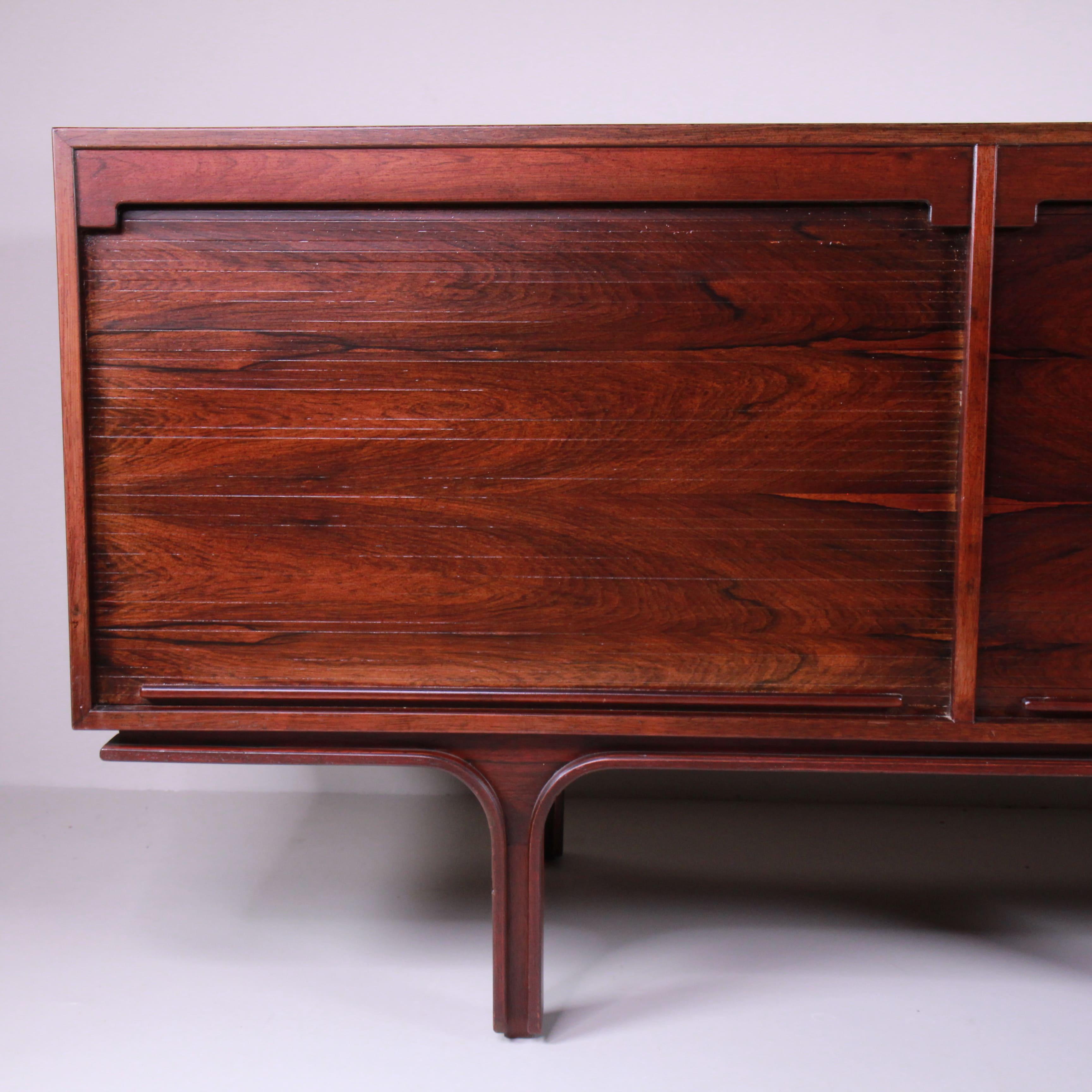 Mid-Century Modern Sideboard M501, Gianfranco Frattini, Bernini, 1960 For Sale
