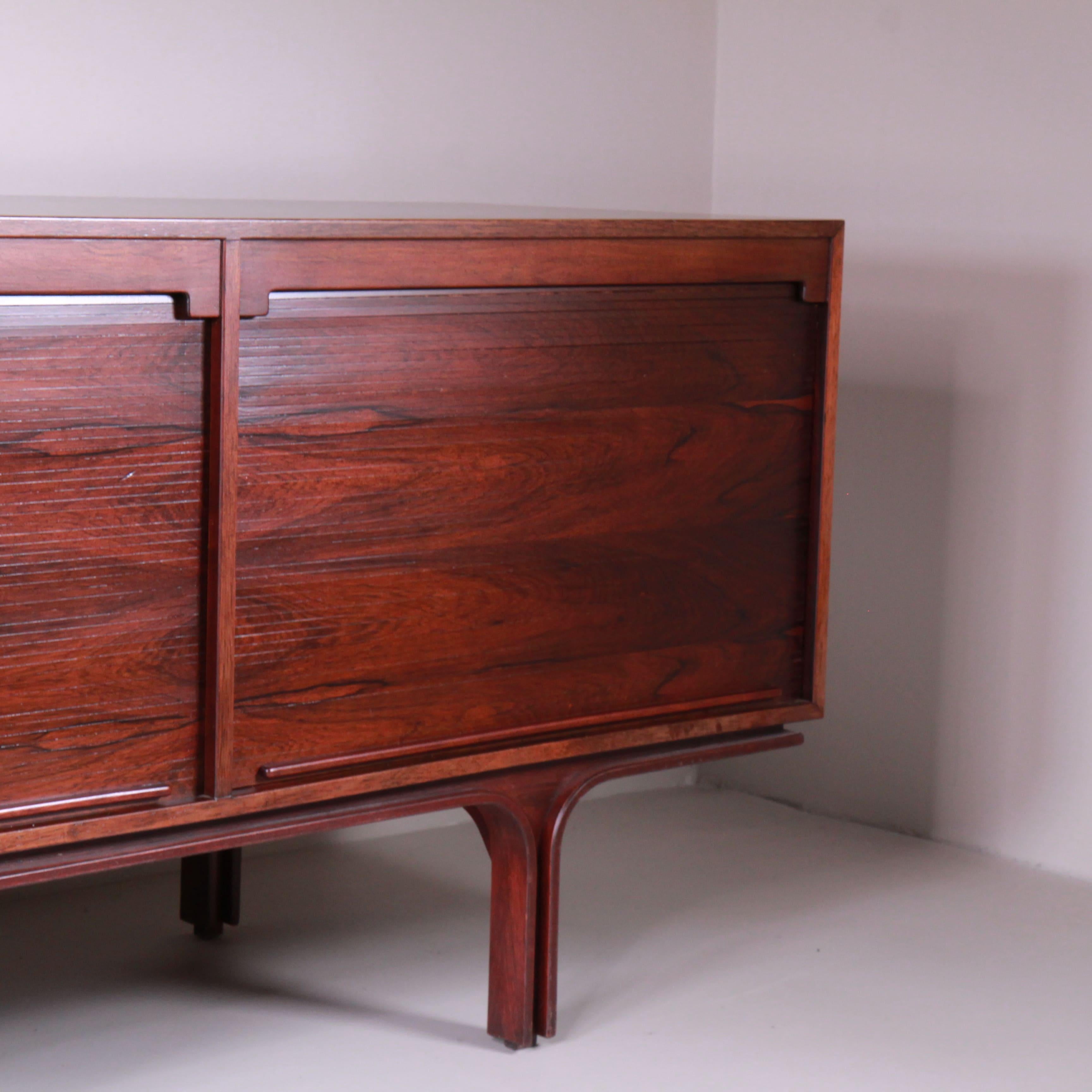 Sideboard M501, Gianfranco Frattini, Bernini, 1960 In Good Condition For Sale In Milano, Lombardia