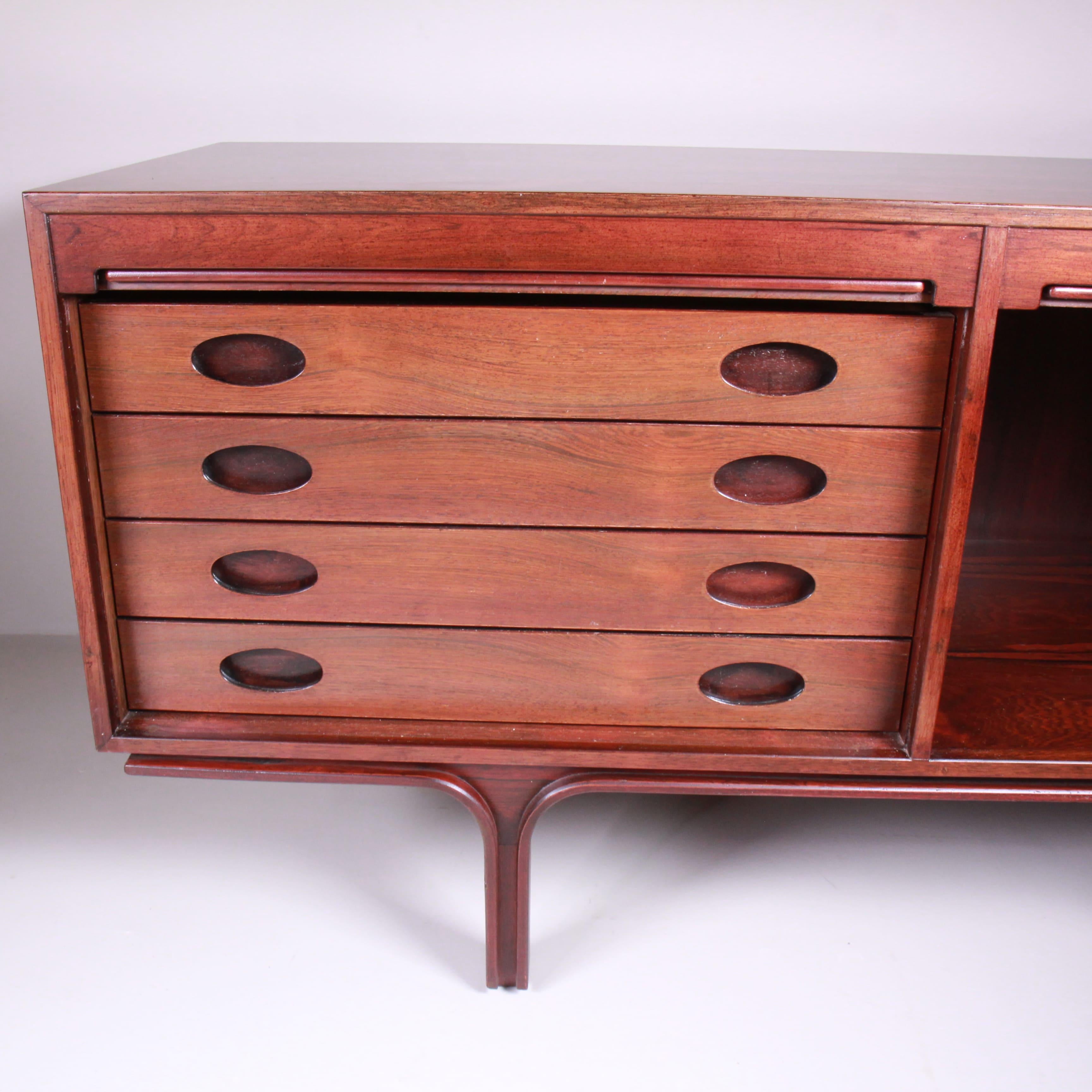 Sideboard M501, Gianfranco Frattini, Bernini, 1960 For Sale 1