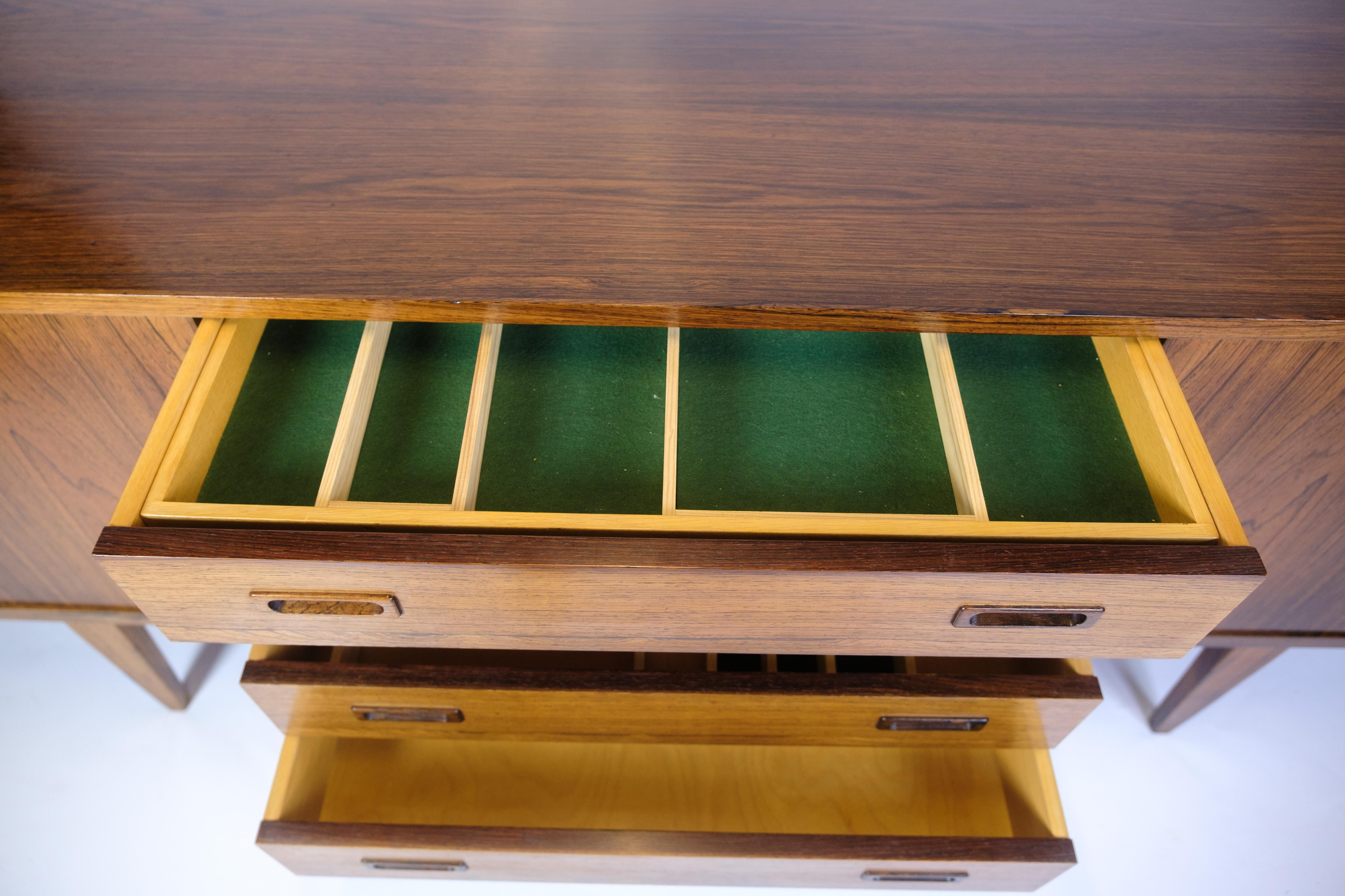 Sideboard Made In Rosewood, Danish Design From 1960s For Sale 5