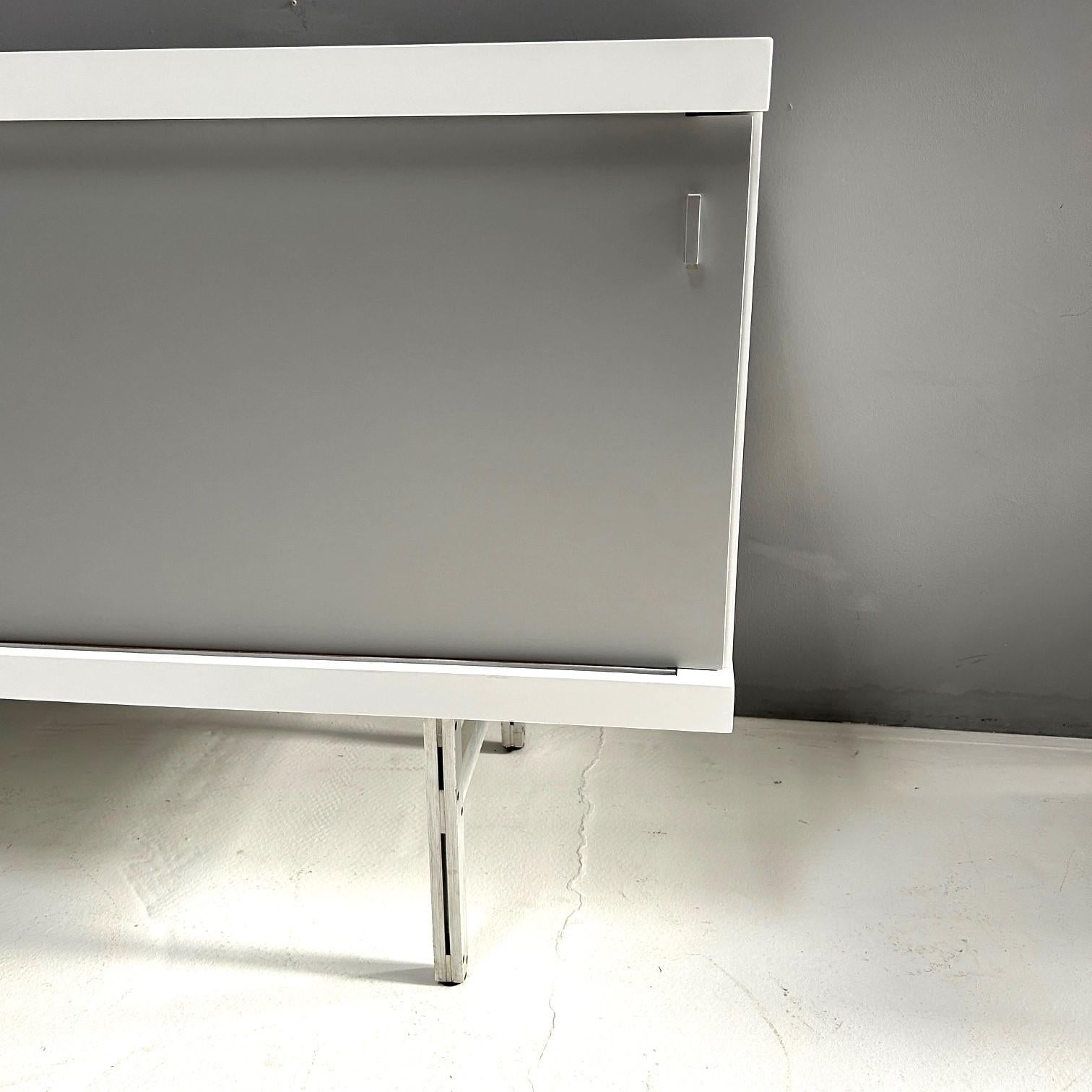 Sideboard Model 1730 by Horst Brüning for Behr Production KG, Wendlingen In Excellent Condition For Sale In Saarbrücken, SL