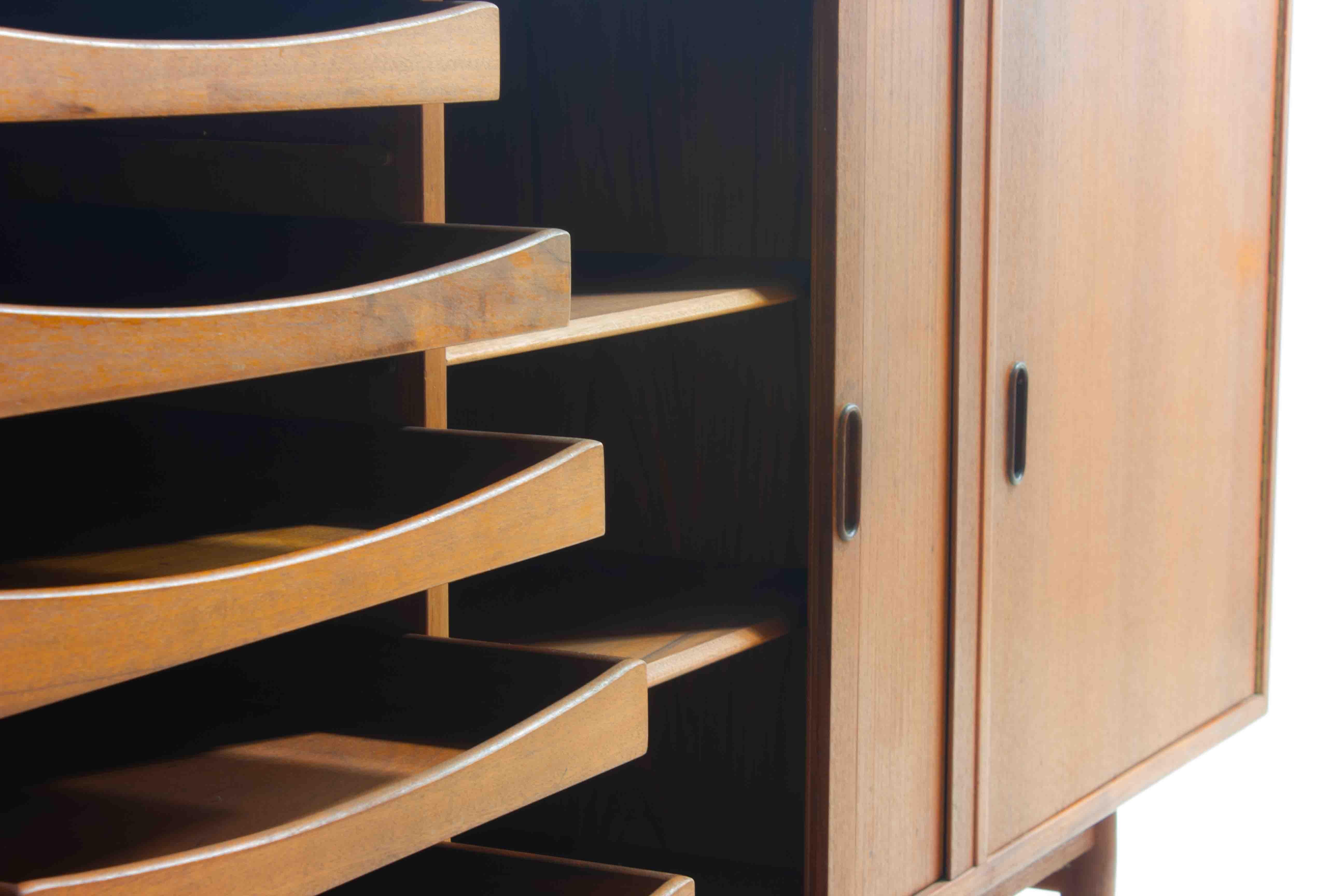 Aparador Modelo 36 de Arne Vodder para Sibast Furniture, Dinamarca, años 50 en venta 5