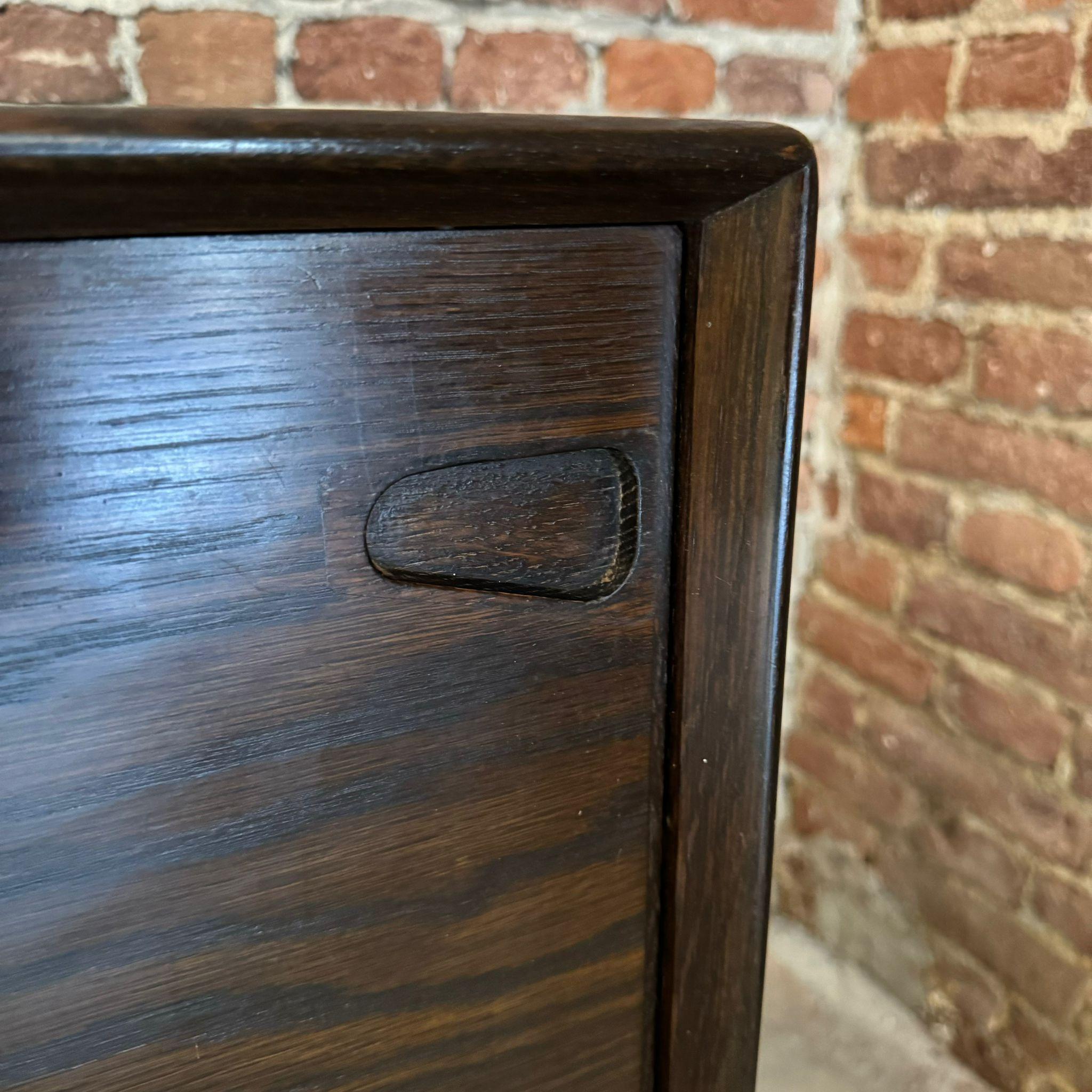 Danish Sideboard model 65 Henry Rosengren Hansen for Skovby