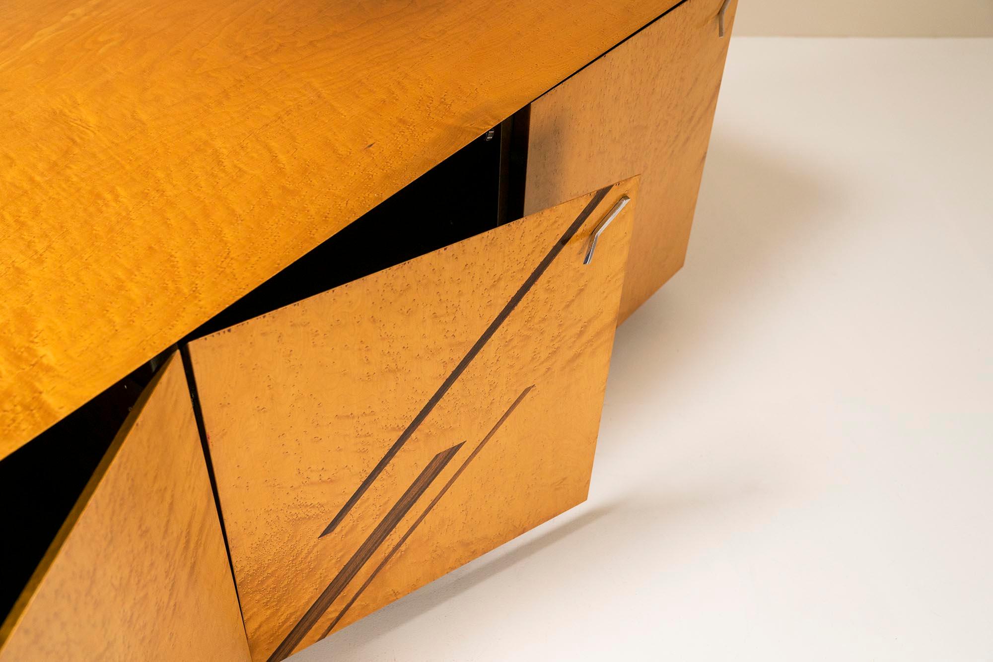 Sideboard-Modell „Birds-Eye“ aus Ahornholz von Giovanni Offredi für Saporiti, 1970er Jahre im Angebot 4