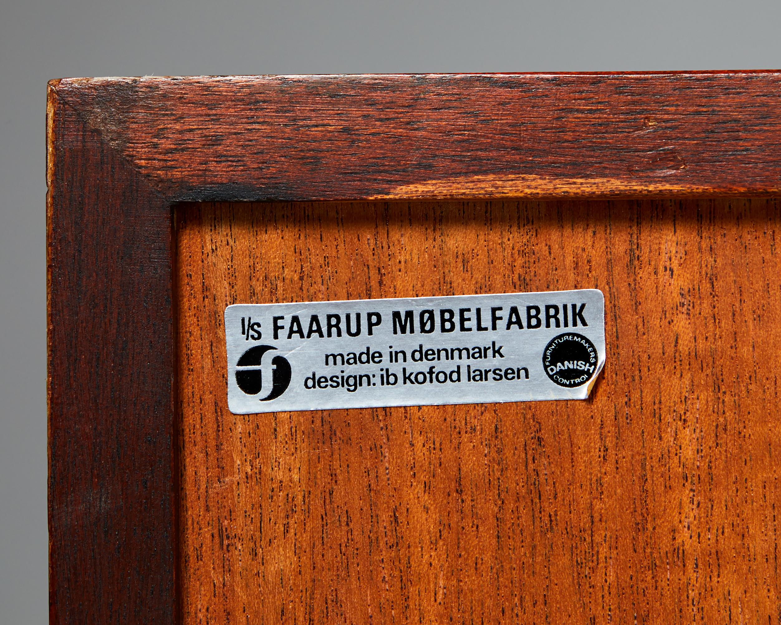 Sideboard ‘Model FA 66’ Designed by Ib Kofod-Larsen for Faarup Möbelfabrik 6