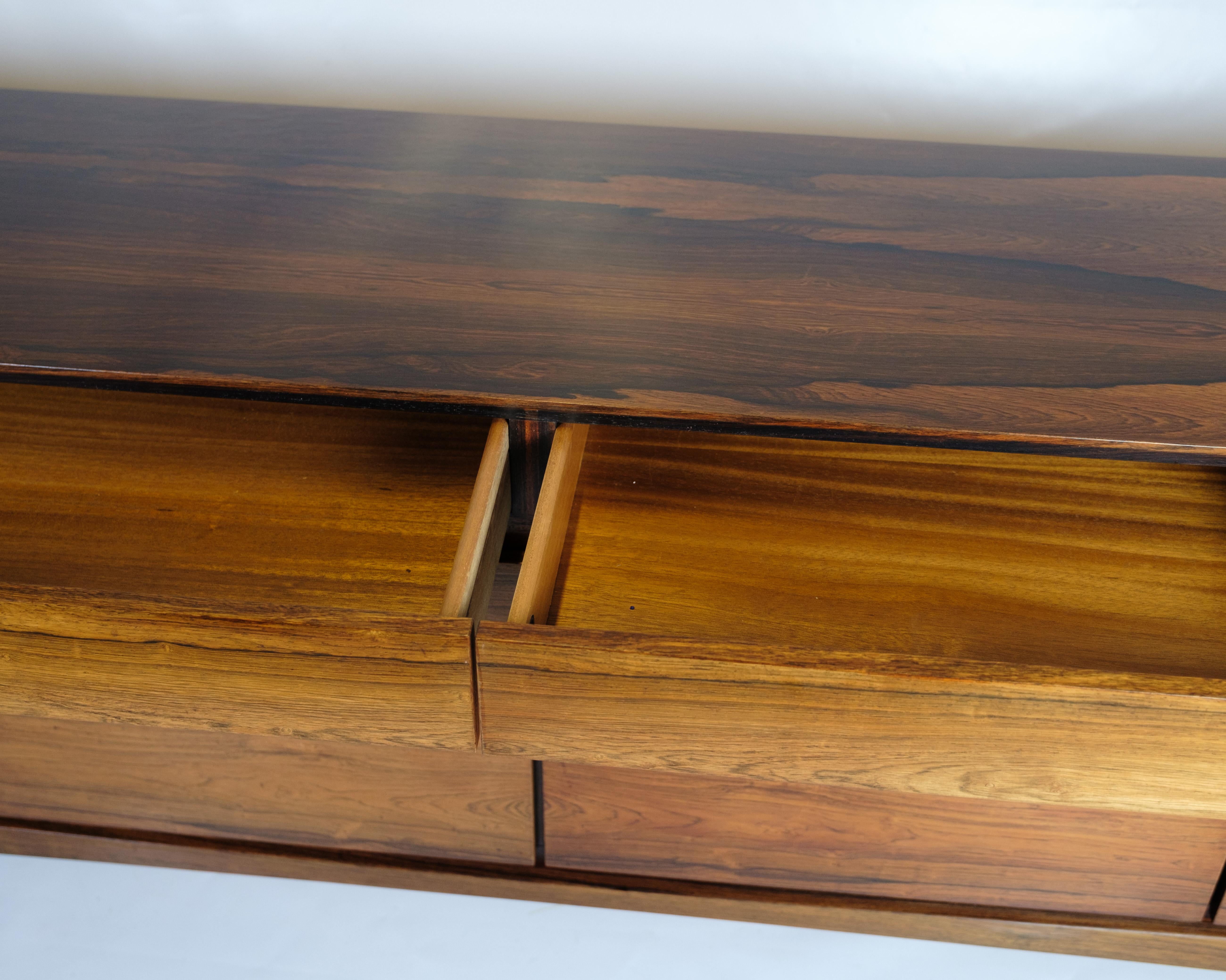 Sideboard Model FA66 Made In Rosewood By Ib Kofod-Larsen For Faarup Furniture In Good Condition For Sale In Lejre, DK
