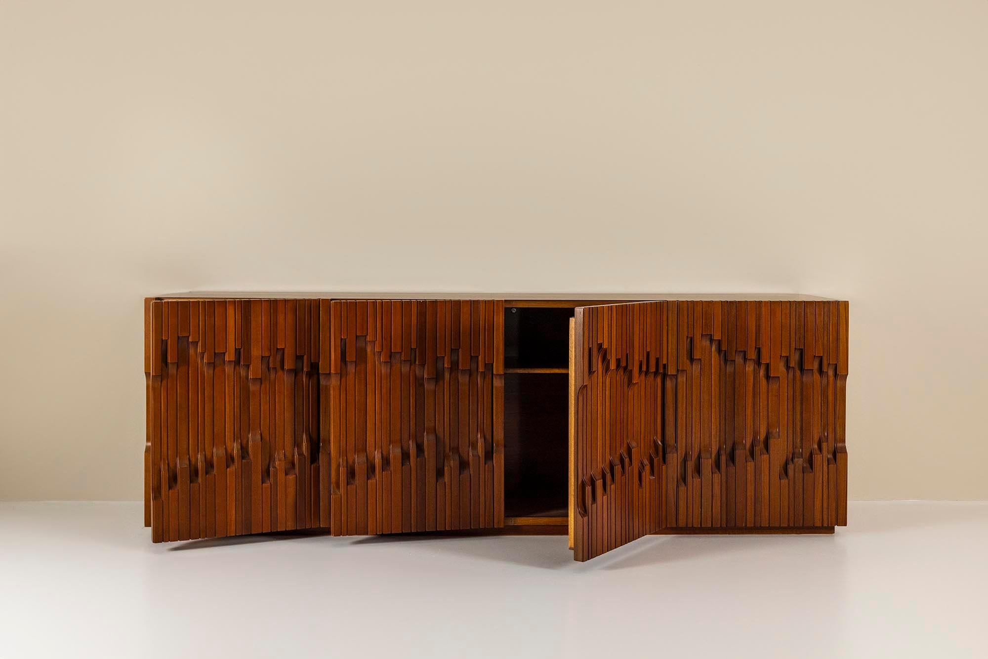 Mid-Century moderno Credenza Model 