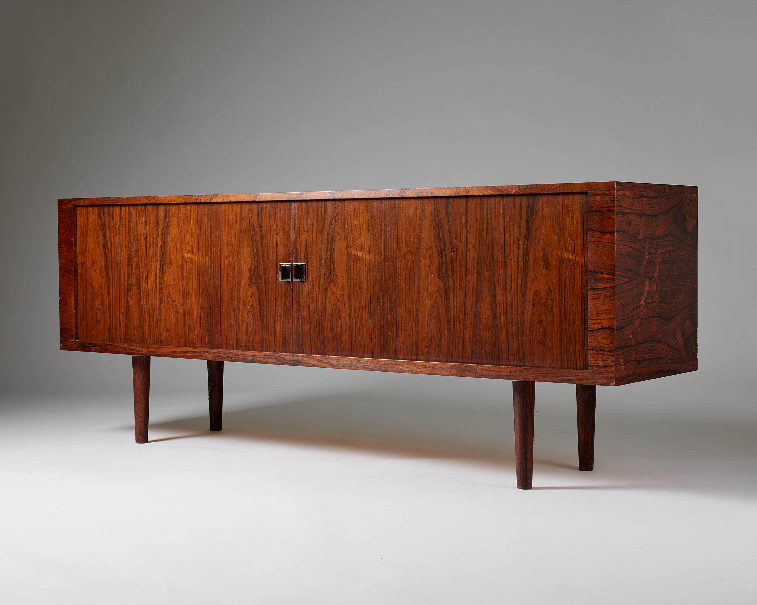 Mid-Century Modern Sideboard Model RY 25 Designed by Hans J Wegner for Ry Möbler, Denmark, 1959