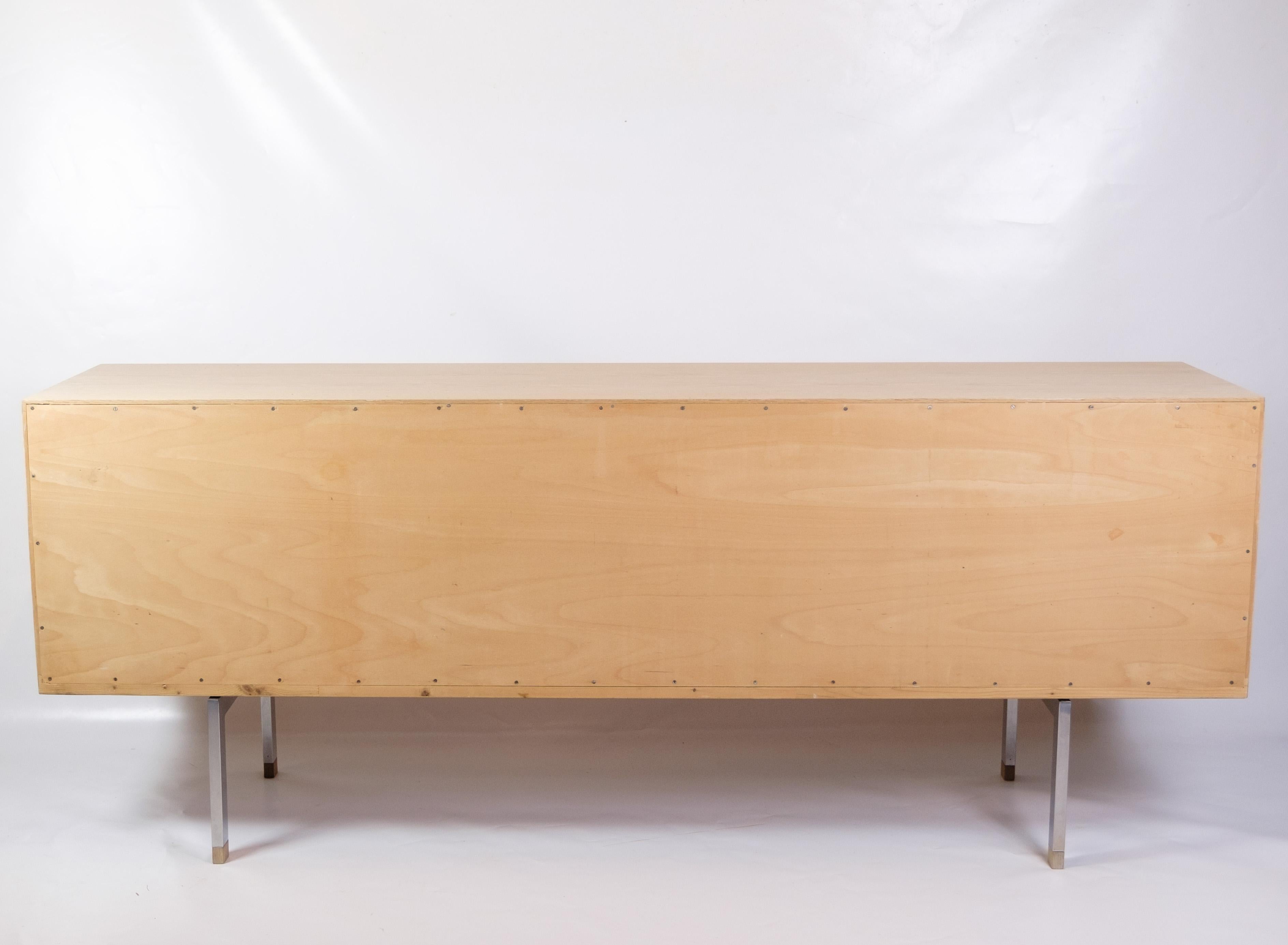 Sideboard Modell RY-25 aus Eiche von Hans J. Wegner aus den 1960er Jahren im Angebot 4