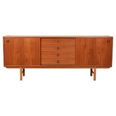 Sideboard modello Kørsor di IKEA in teak anni ’60