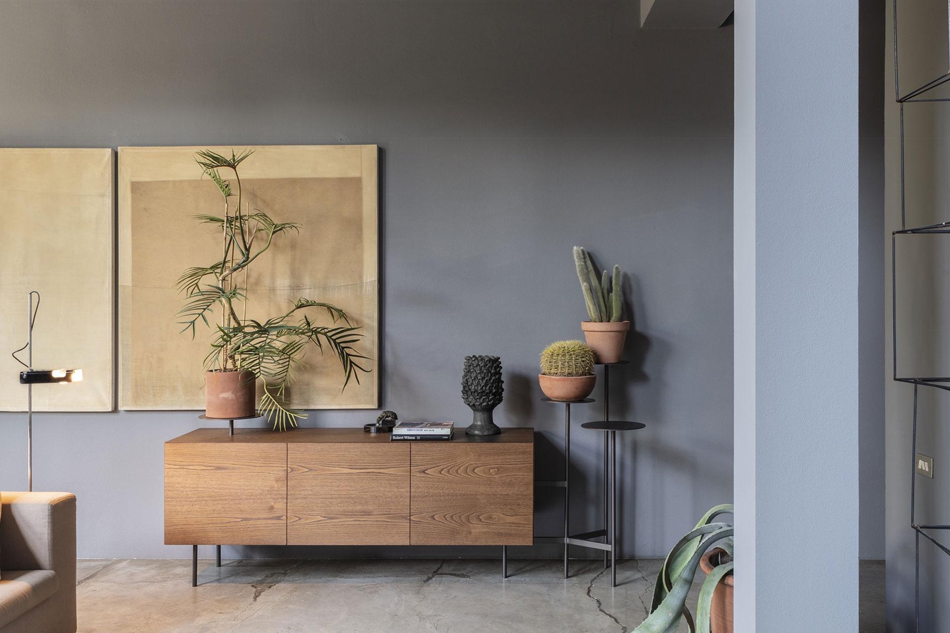 Sideboard Mogg Ikebana design Uto Balmoral - Chestnut veneer In New Condition For Sale In Alcamo, IT