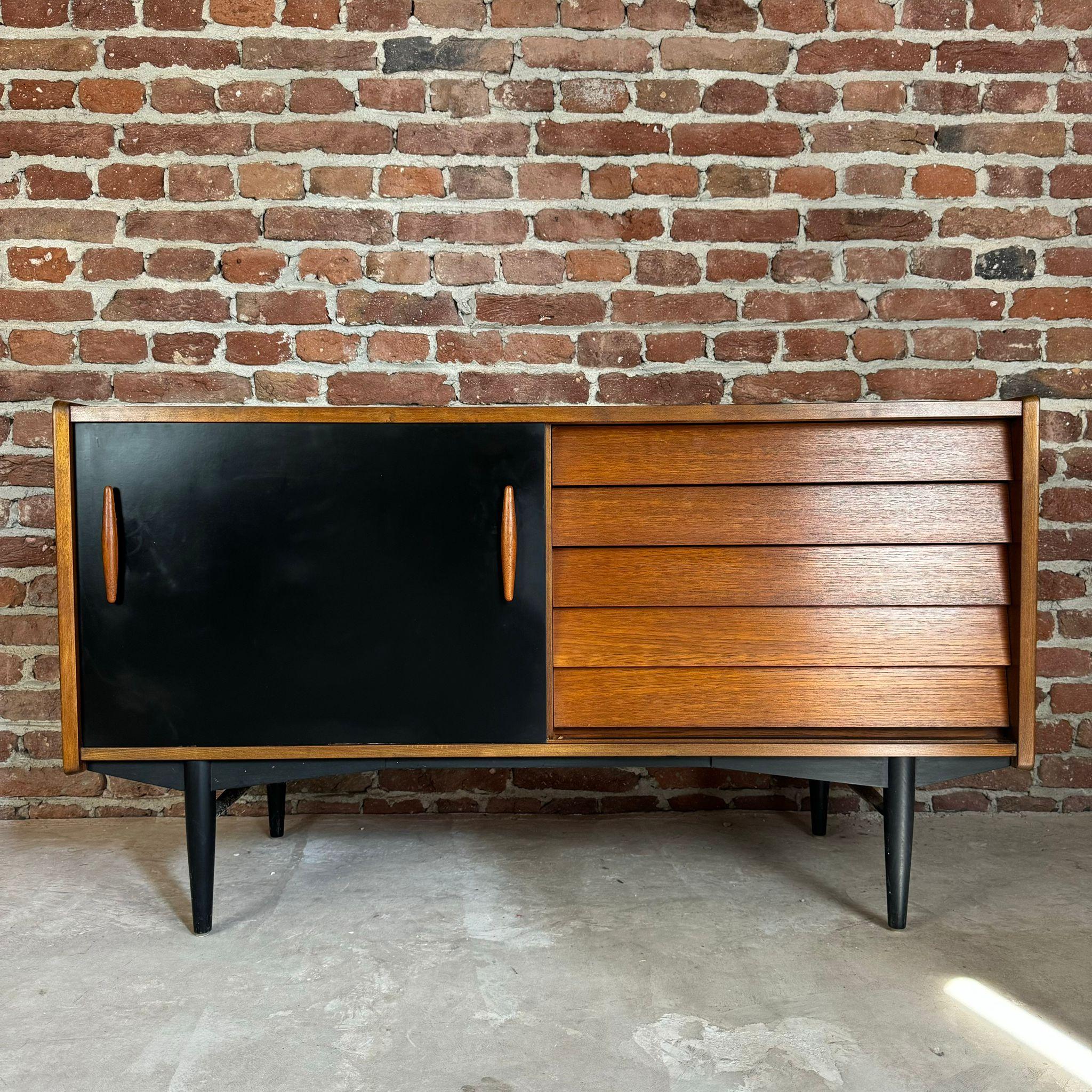 Teak Sideboard Nils Jonsson for Hugo Troeds