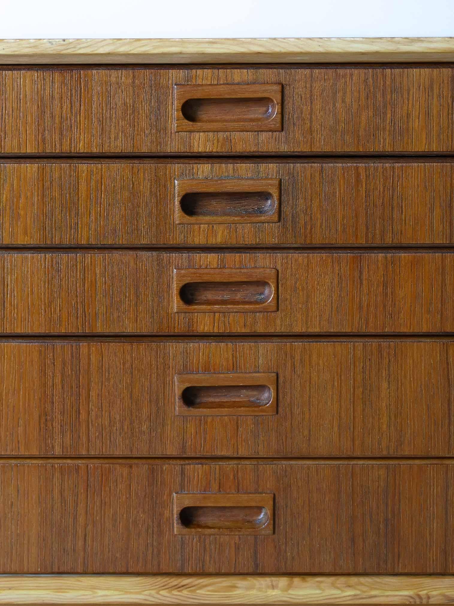 Buffet nordique des années 1960 en vente 1