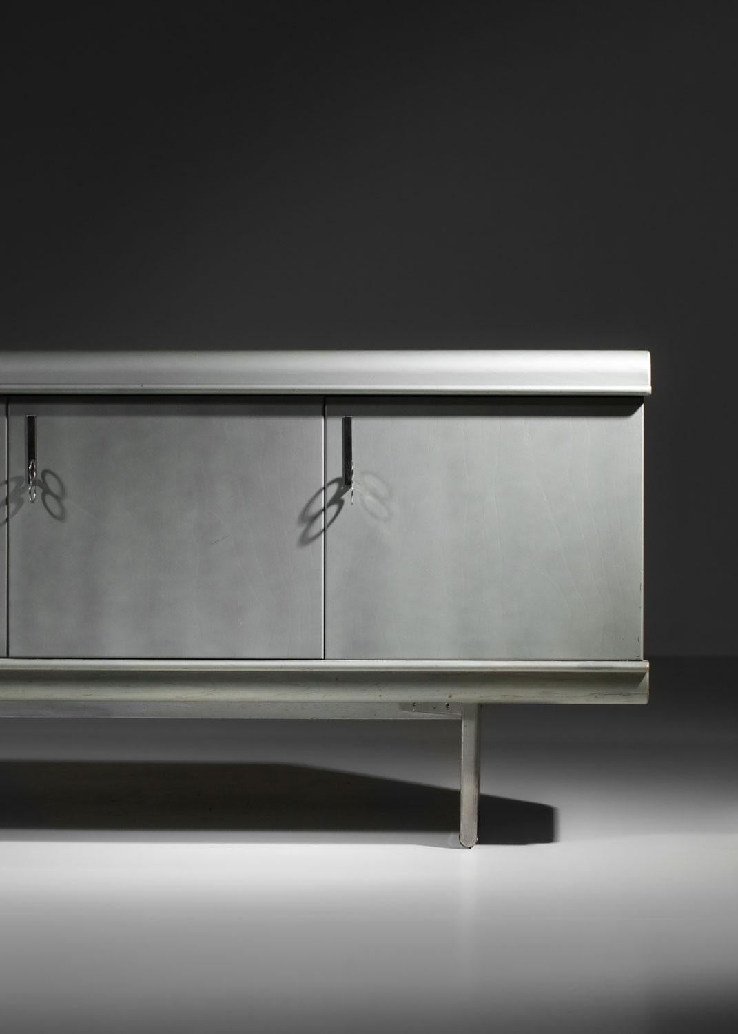 Mid-Century Modern Sideboard of Vittorio Introini by Saporiti of the 60s model 
