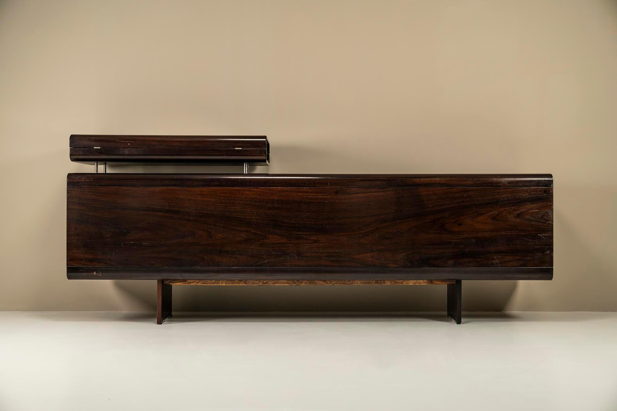 Sideboard 'Pellicano' in Rosewood by Vittorio Introini for Saporiti, Italy 1960s 2