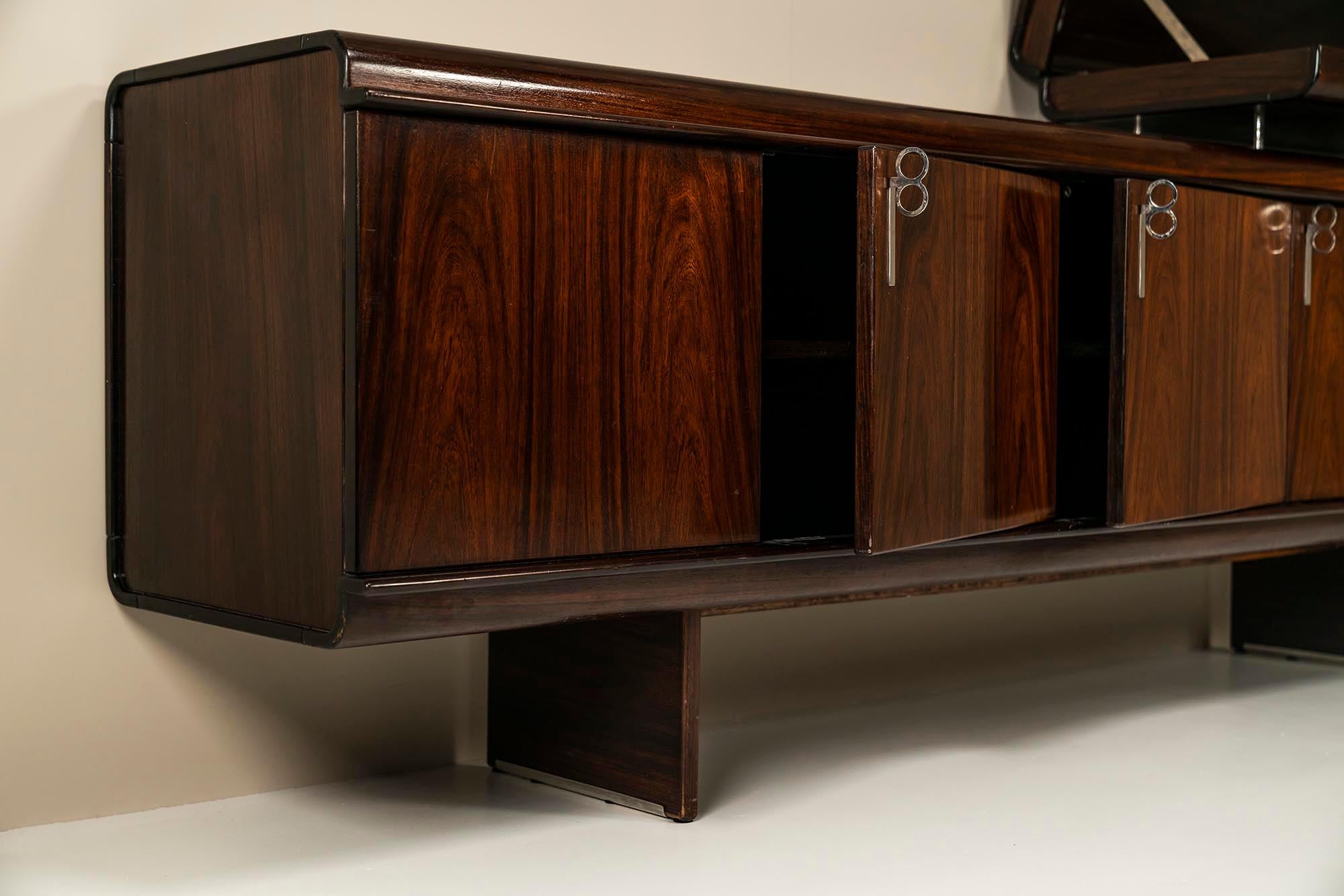 Sideboard 'Pellicano' in Rosewood by Vittorio Introini for Saporiti, Italy 1960s 3