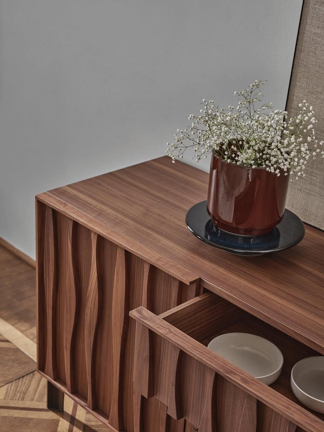 Italian Sideboard Porada Masai design M.Marconato T.Zappa - Canaletta walnut in vendita