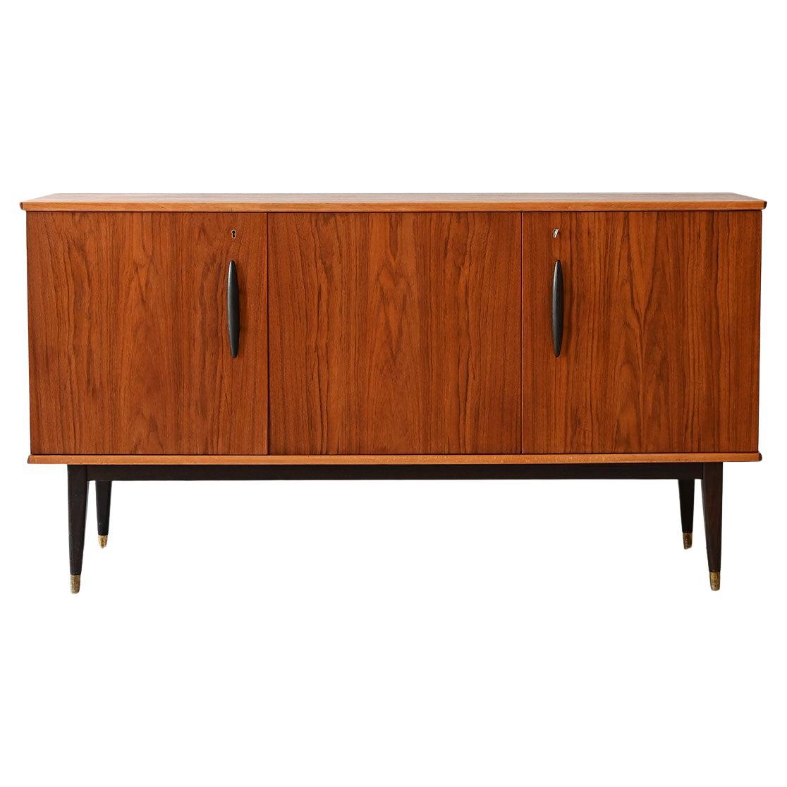 Buffet scandinave en teck des années 1950