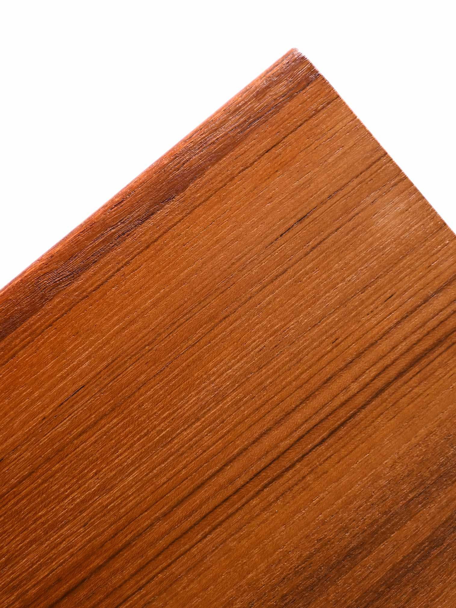 Teak Sideboard scandinavo con piano estraibile in vendita