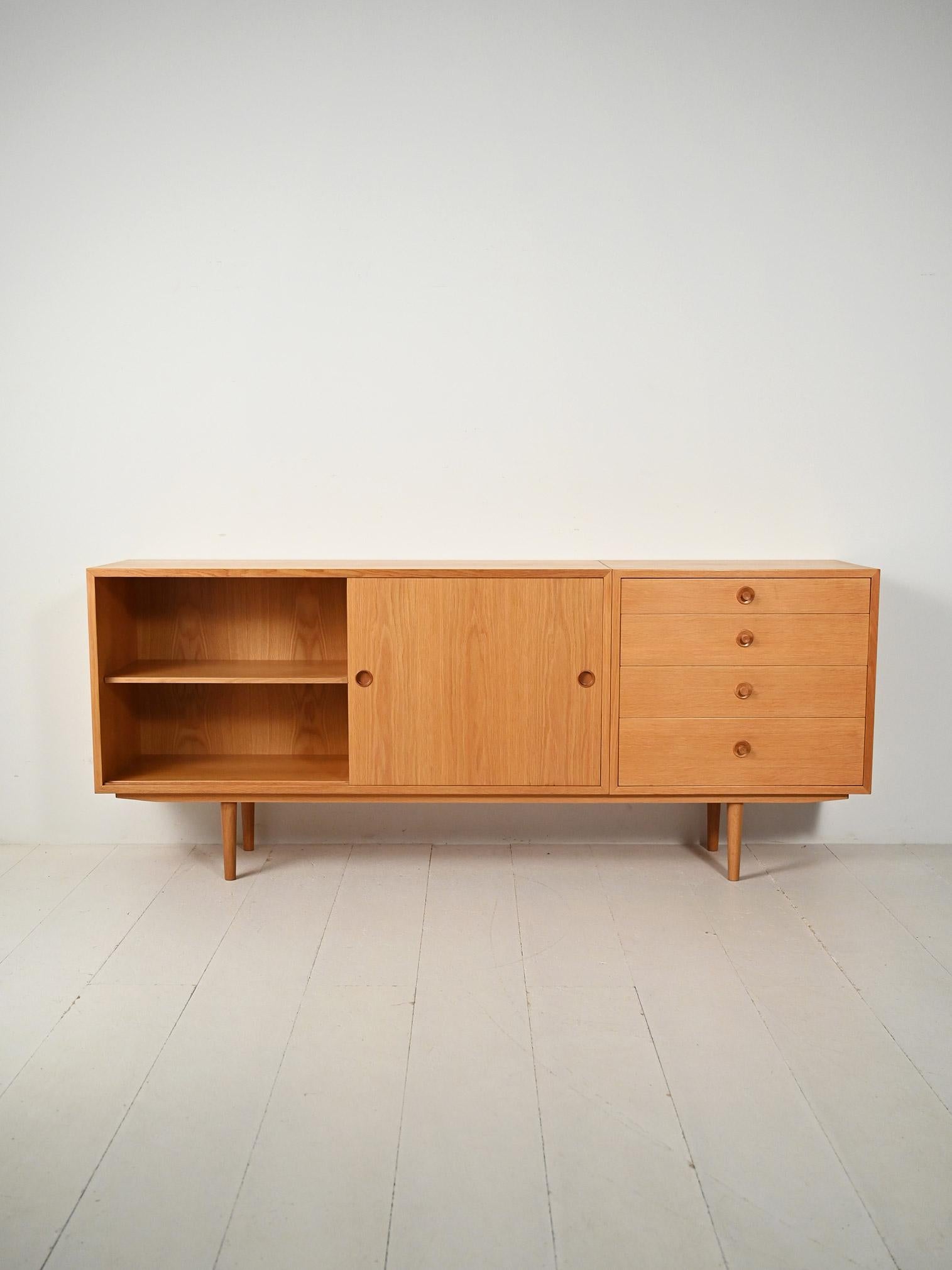 Danish Sideboard scandinavo in rovere di Børge Mogensen per Karl Andersson & Söner, ’60 For Sale
