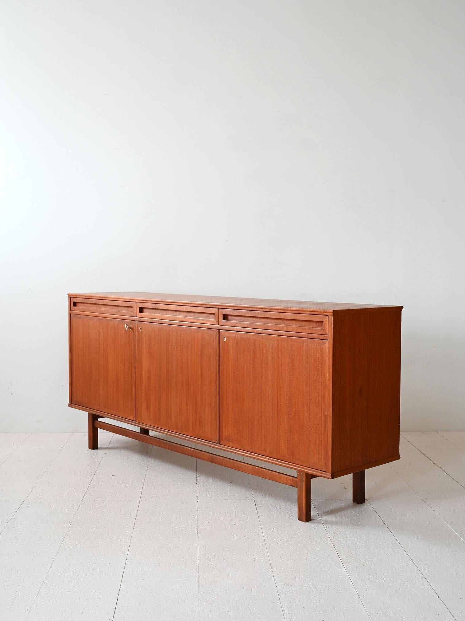 Mid-20th Century Scandinavian teak sideboard with doors and drawers For Sale