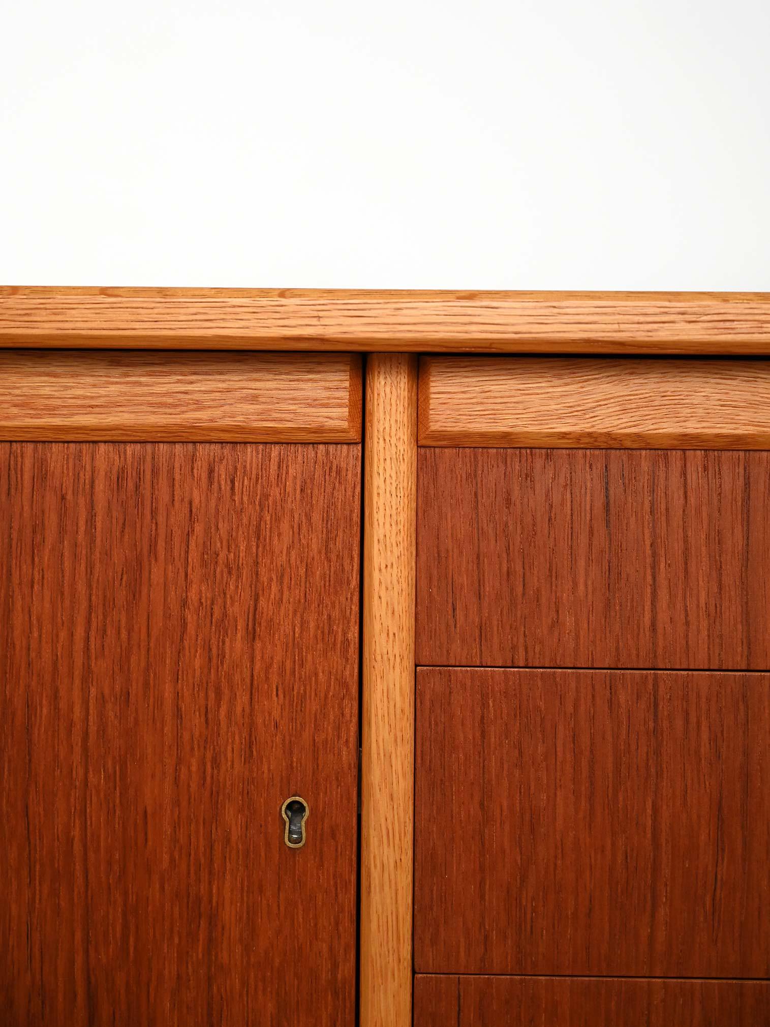Oak Sideboard scandinavo in teak e rovere For Sale