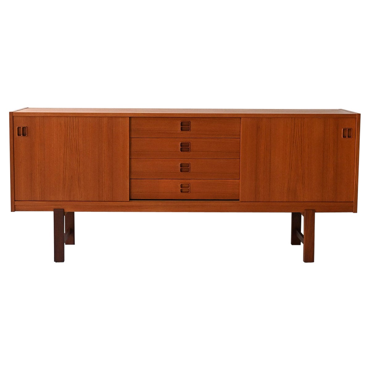 Scandinavian teak 1960s sideboard with drawers