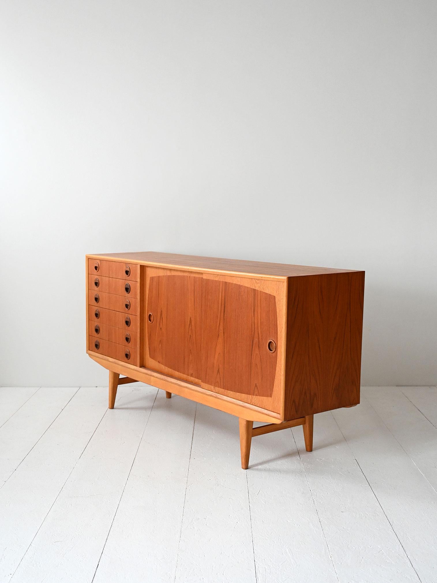 Mid-20th Century Sideboard scandinavo teak e rovere anni ’50/’60 in vendita