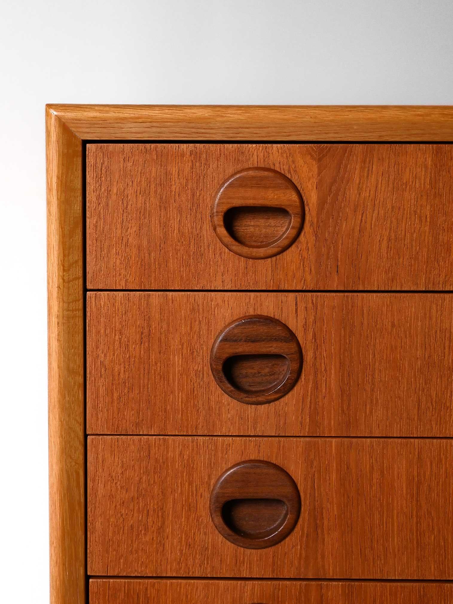 Sideboard scandinavo teak e rovere anni ’50/’60 in vendita 1