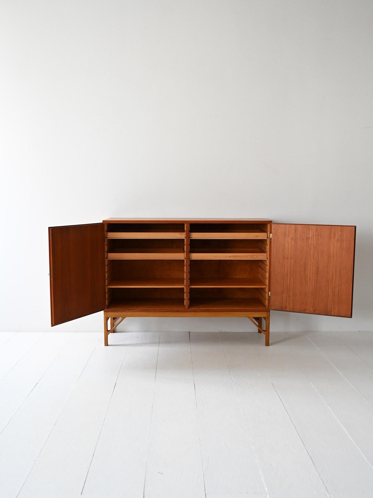 Scandinavo moderno Sideboard scandinavo vintage di Børge Mogensen per FDB in vendita