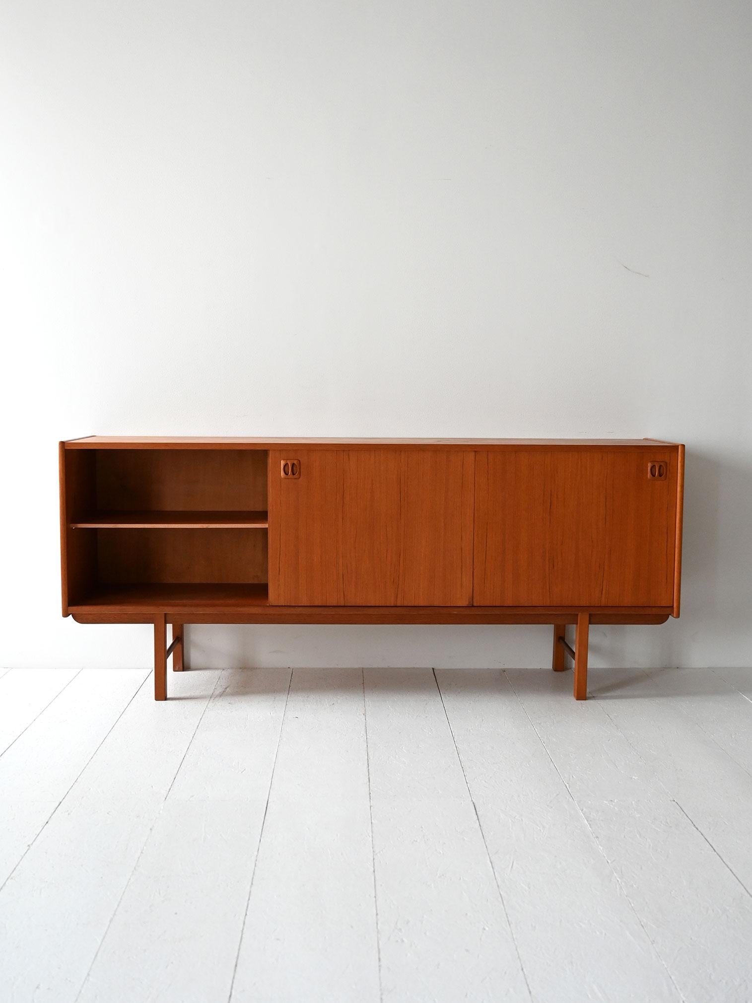Sideboard scandinavo vintage IKEA Klippan Korsør anni ’60 en Bueno estado para la venta en Brescia, IT