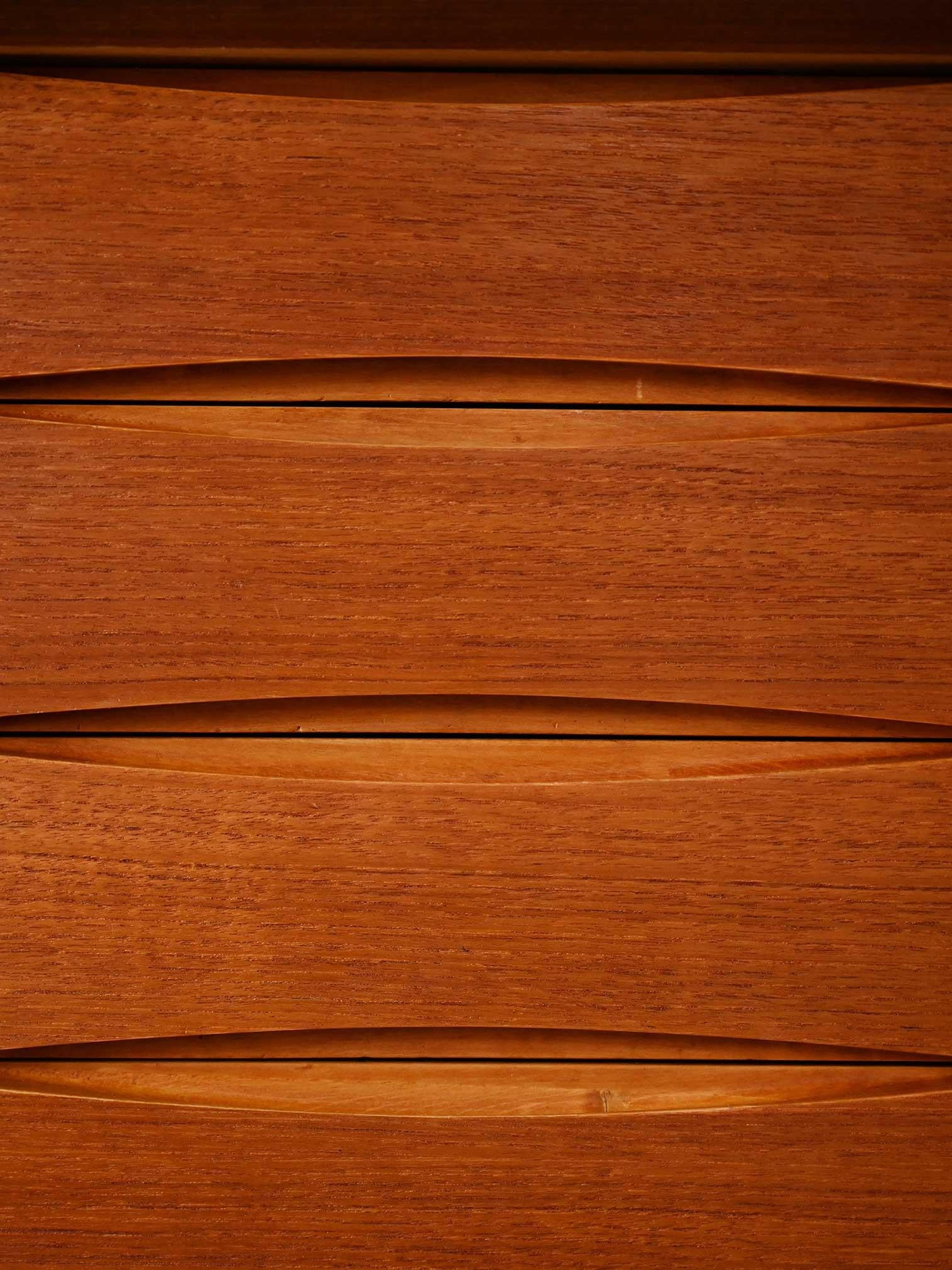 Sideboard scandinavo vintage in teak anni '60 For Sale 2