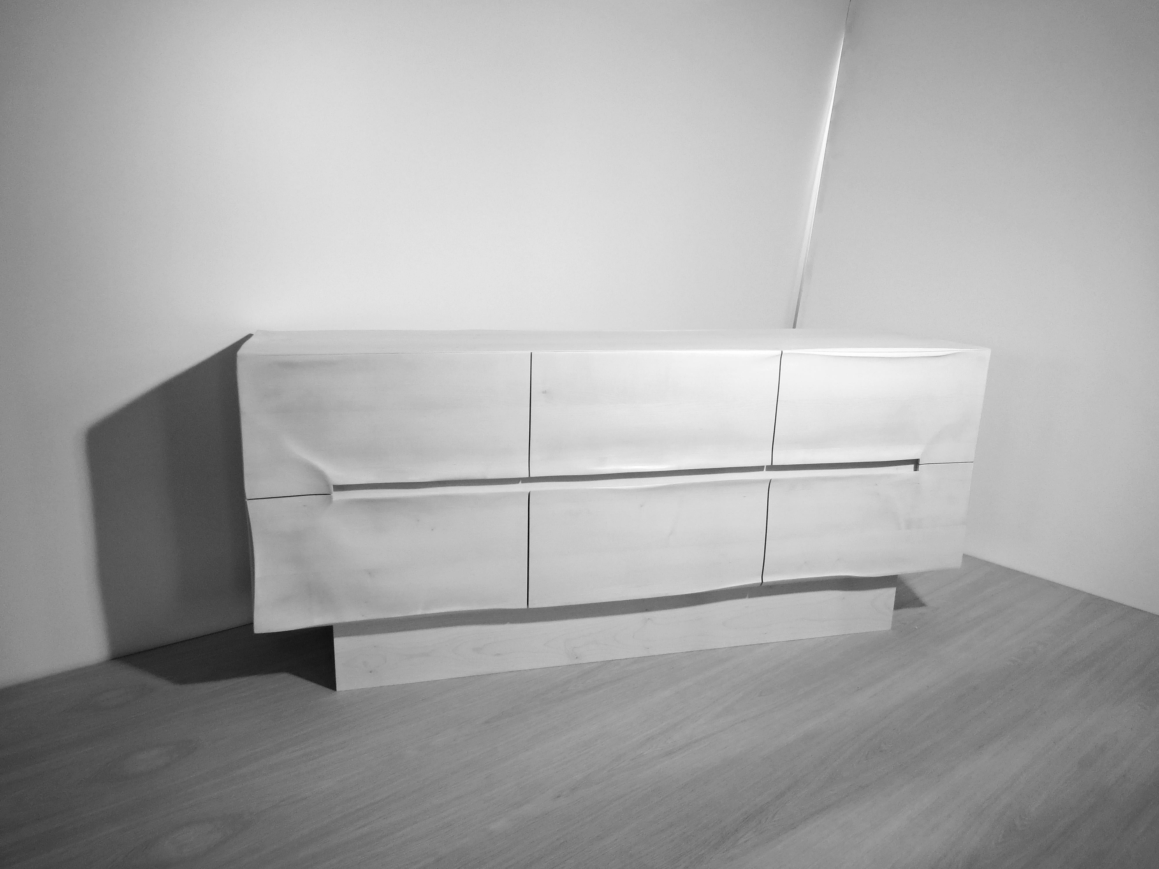 Sideboard aus Massivholz in organischem Design, handgefertigt in Deutschland, skulpturales Sideboard  im Angebot 5