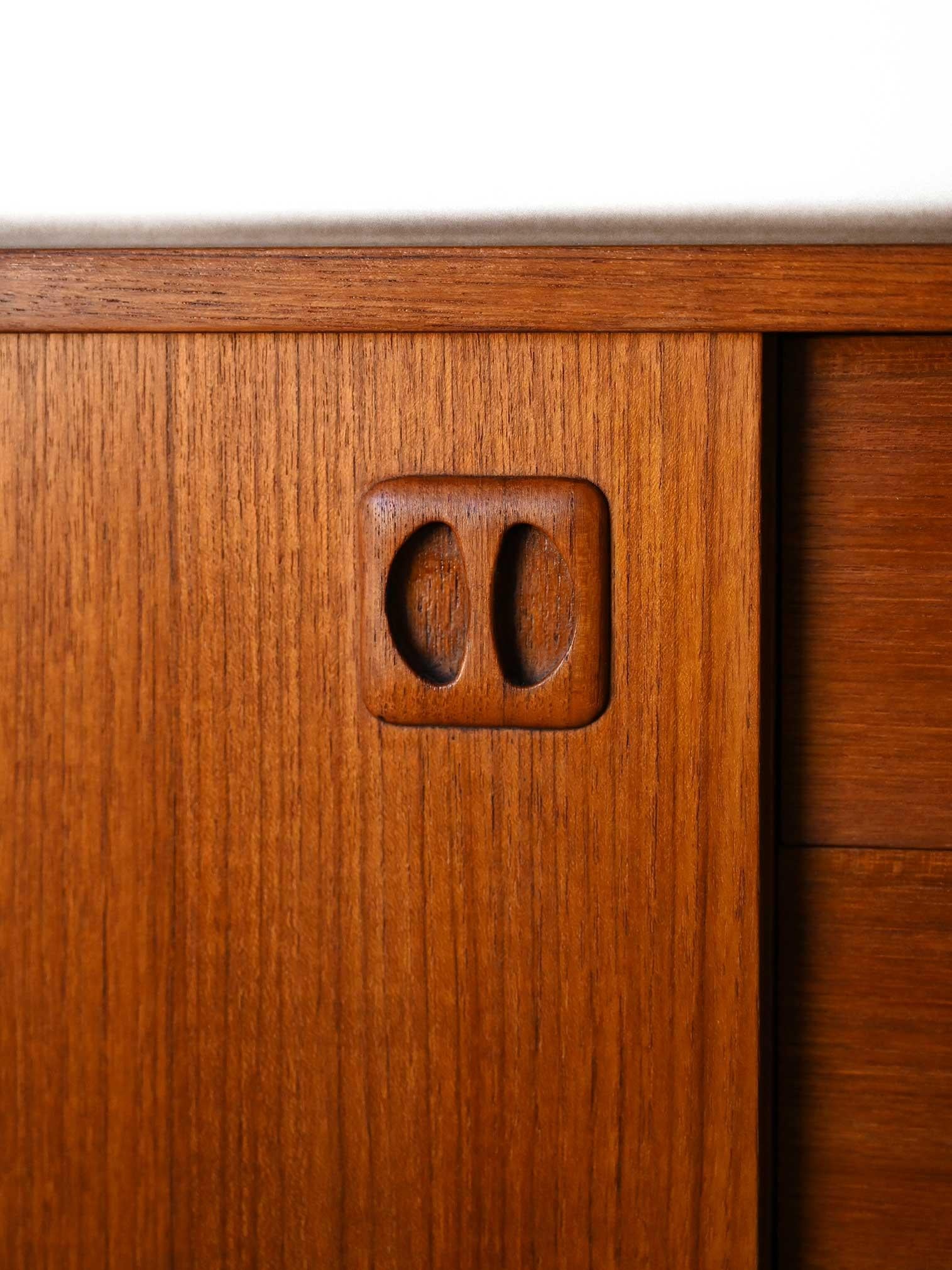 Sideboard svedese in teak anni '60 3